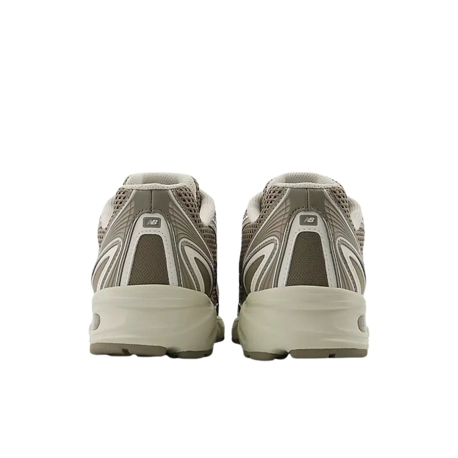 W 740 - Image 5