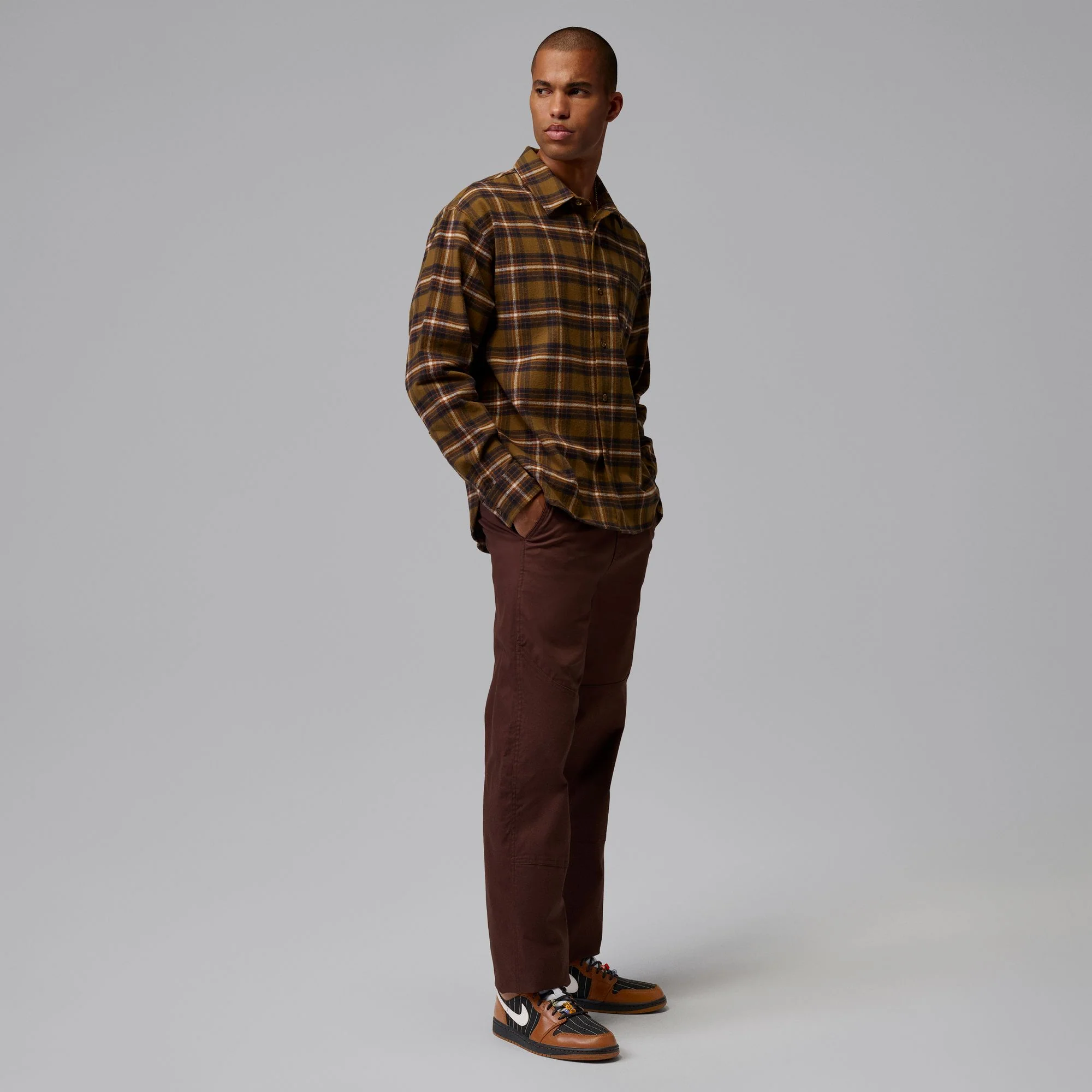 AIR JORDAN 1 LOW SE - Image 2