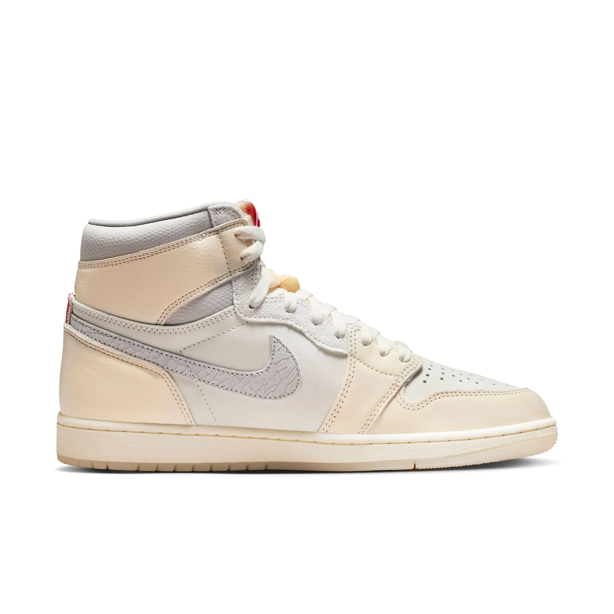 AIR JORDAN 1 RETRO HIGH OG - Image 3