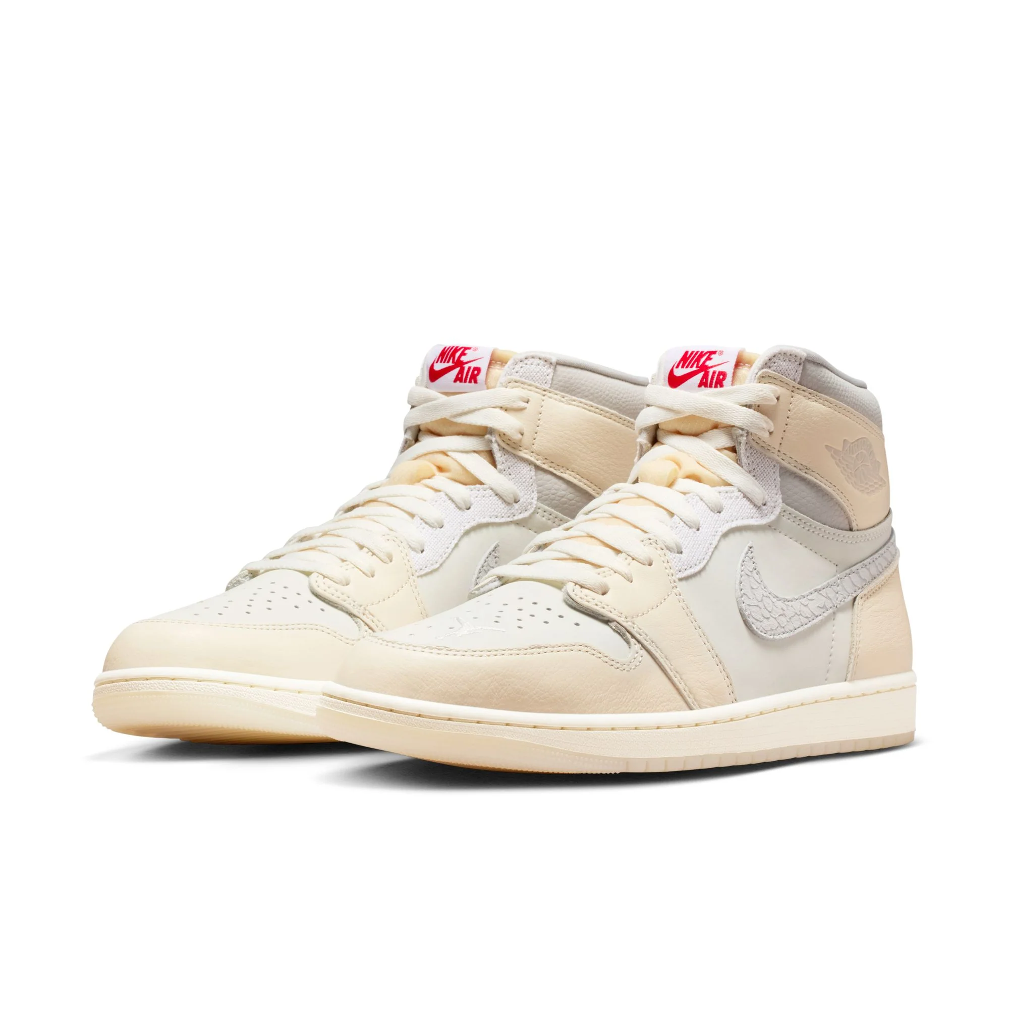 AIR JORDAN 1 RETRO HIGH OG - Image 4