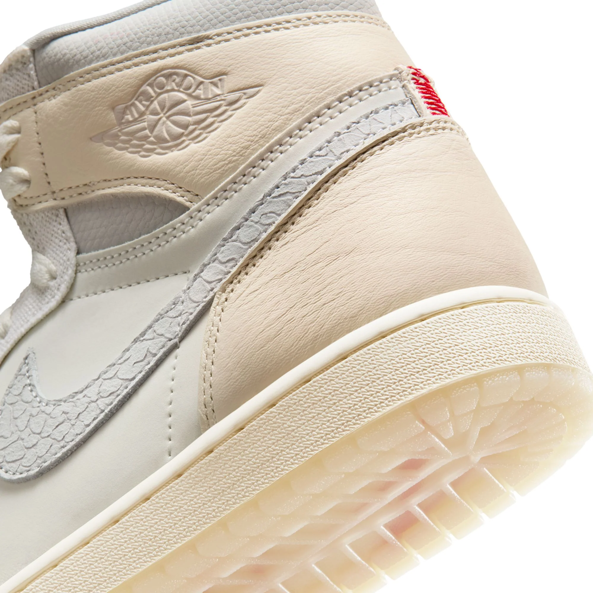 AIR JORDAN 1 RETRO HIGH OG - Image 6