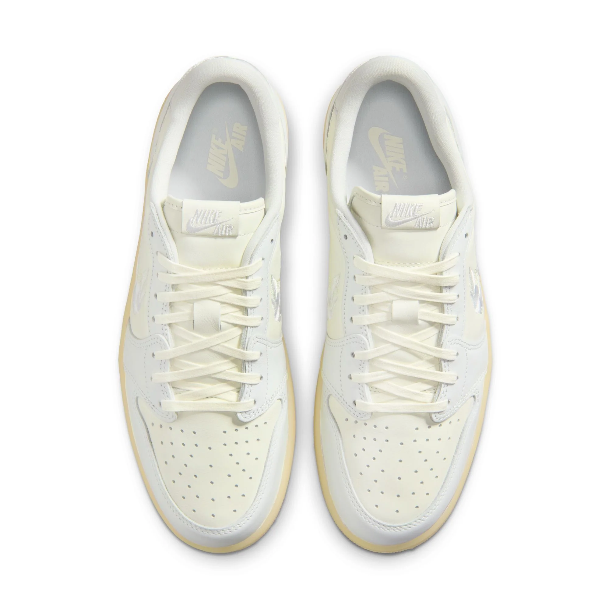AIR JORDAN 1 RETRO LOW OG - Image 6