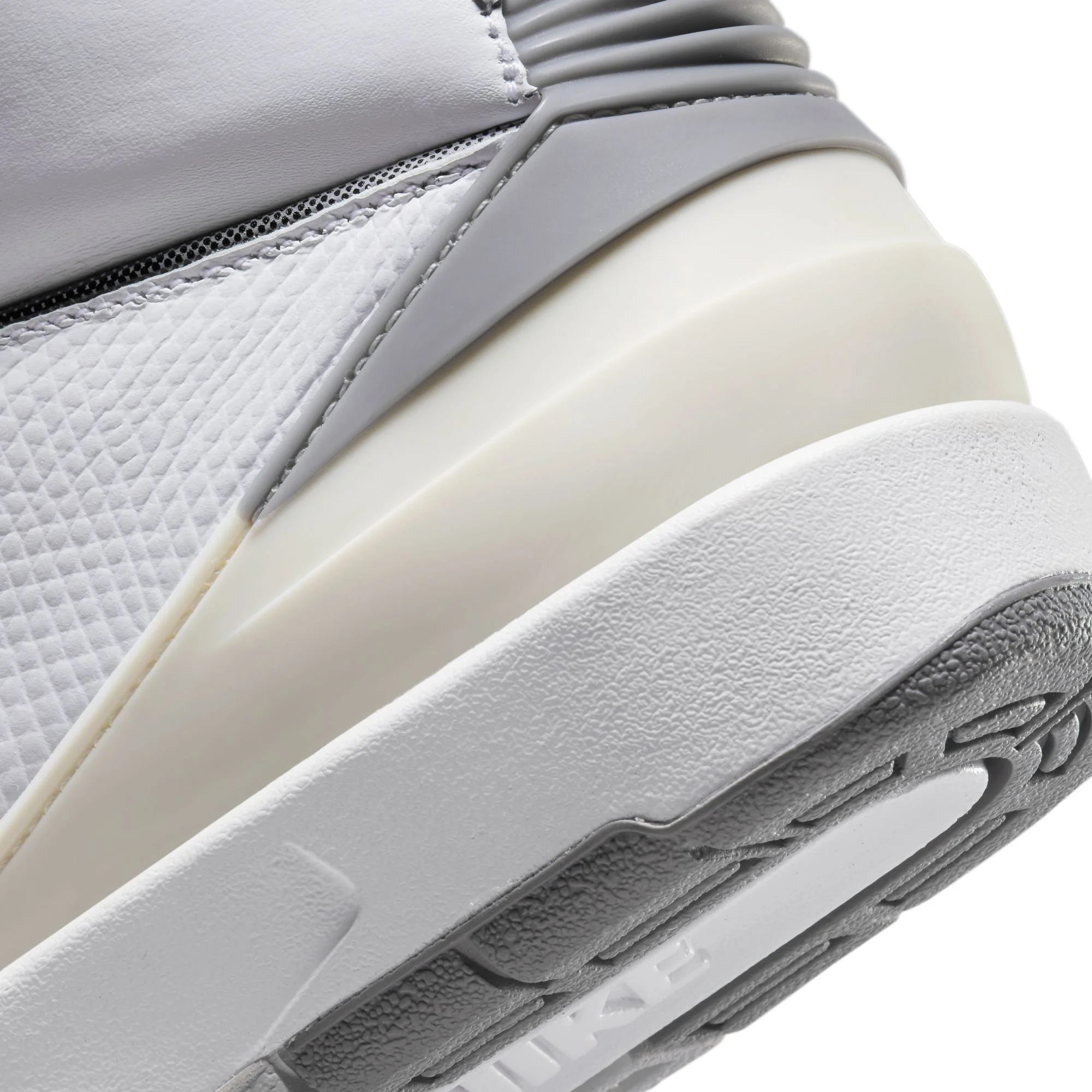 (GS) AIR JORDAN 2 RETRO - Image 7