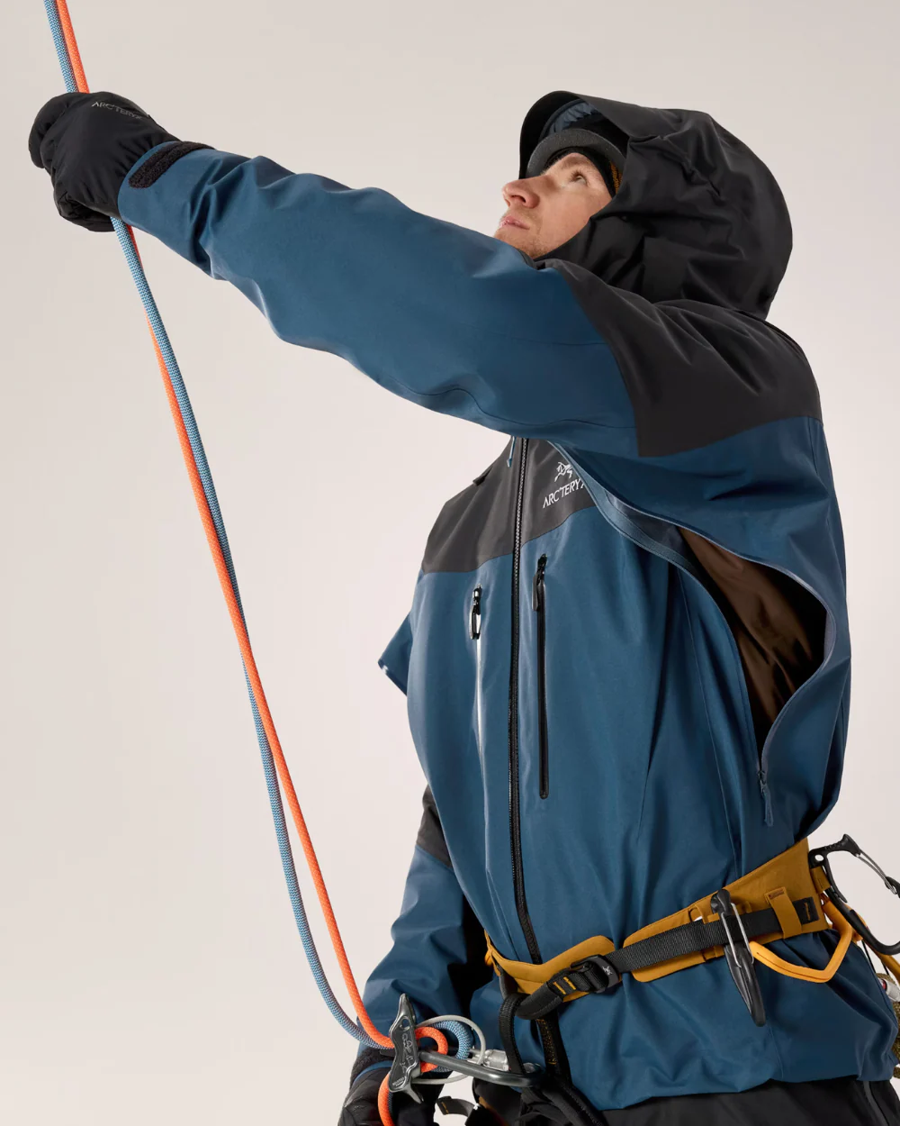 ALPHA SV JACKET - Image 7