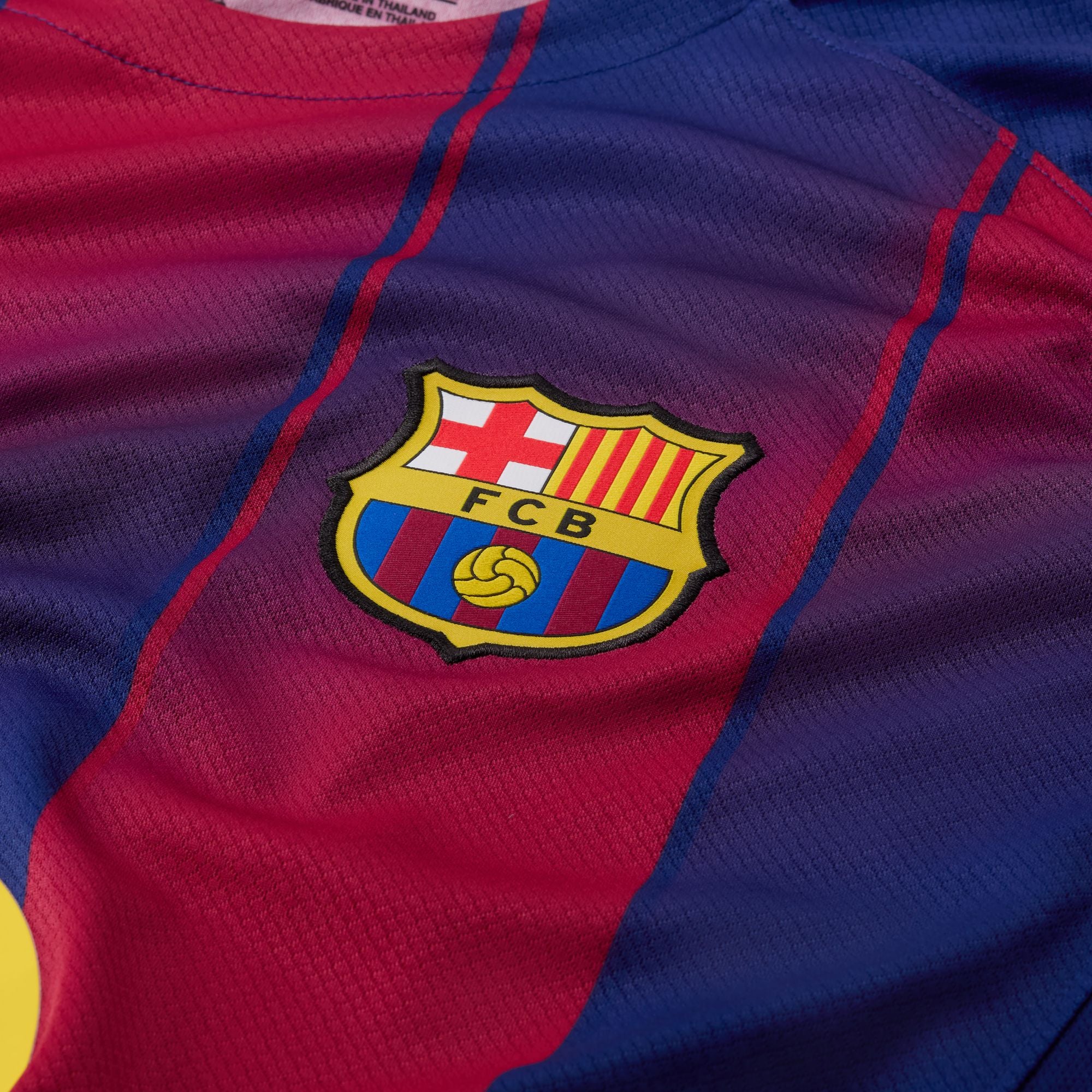 FC BARCELONA 25/26 HOME JERSEY - Image 7