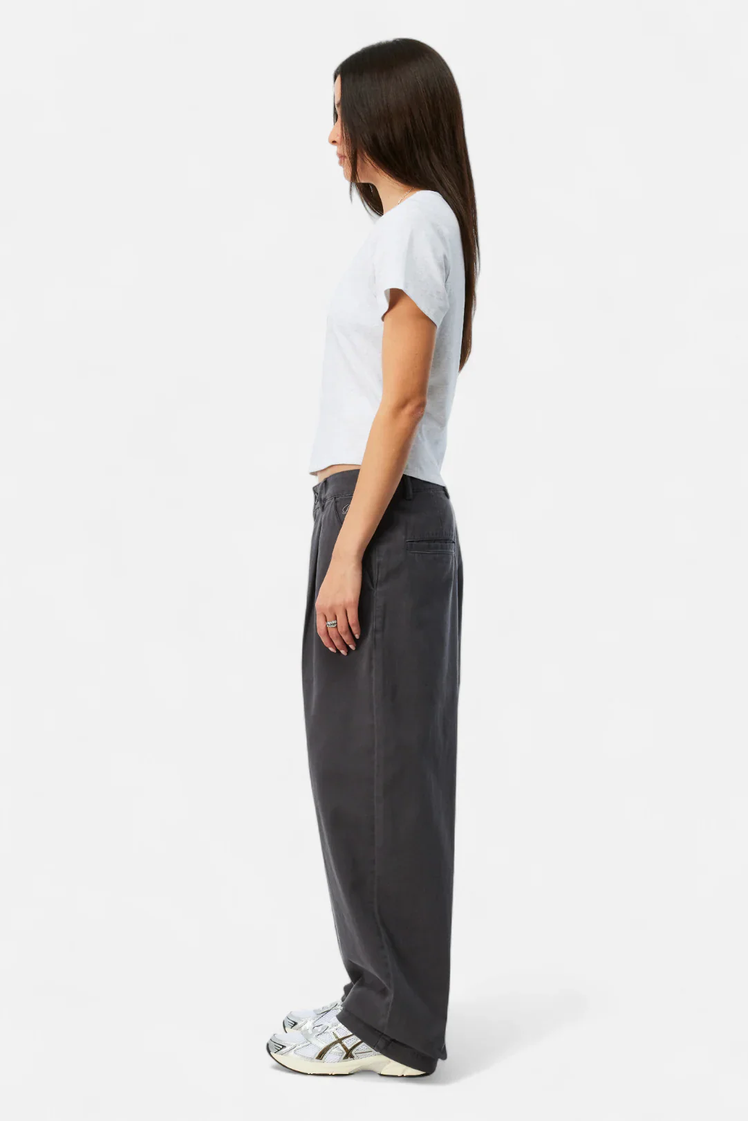 W FLUFF T-SHIRT - Image 3