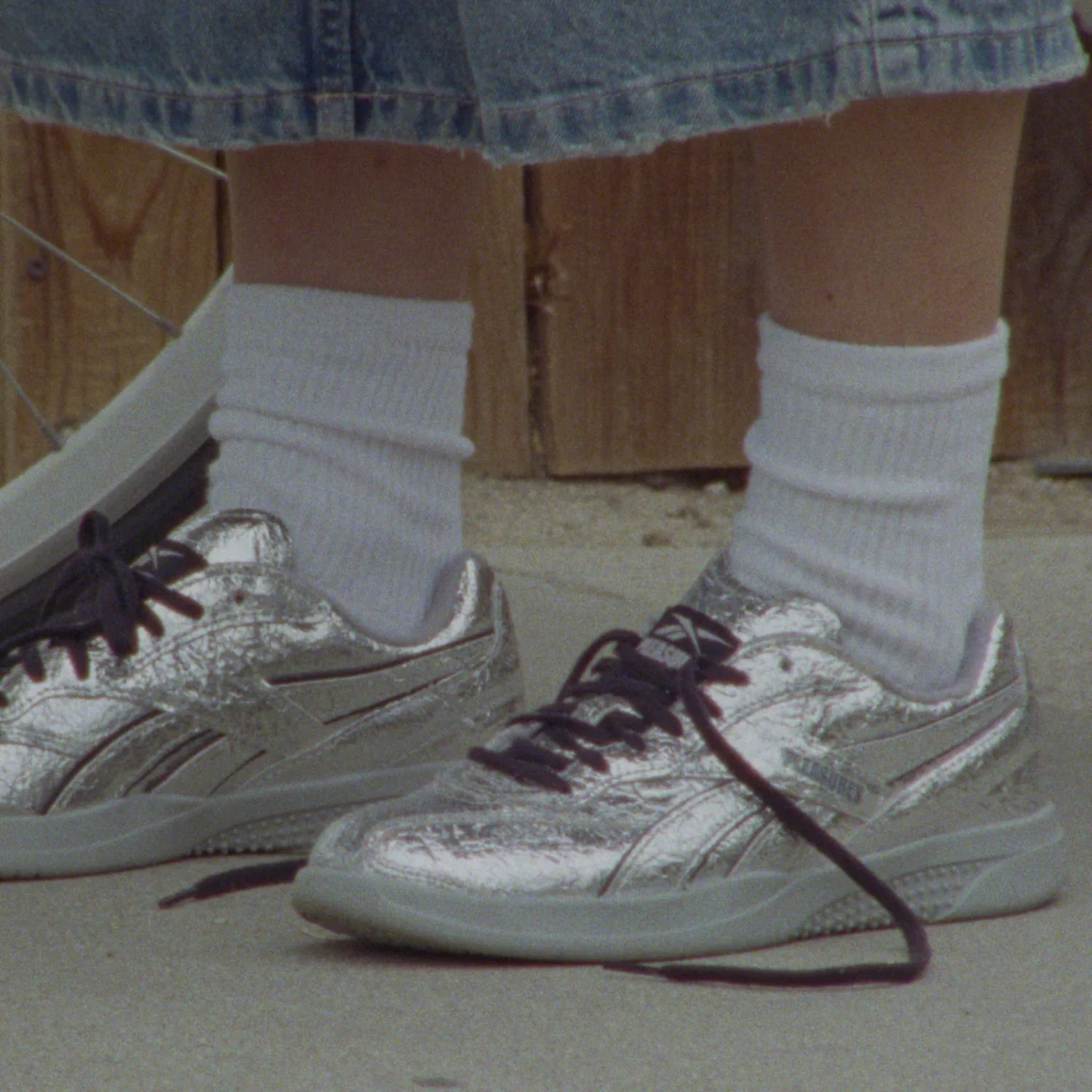 HAMMER STREET X PLEASURES - Image 2