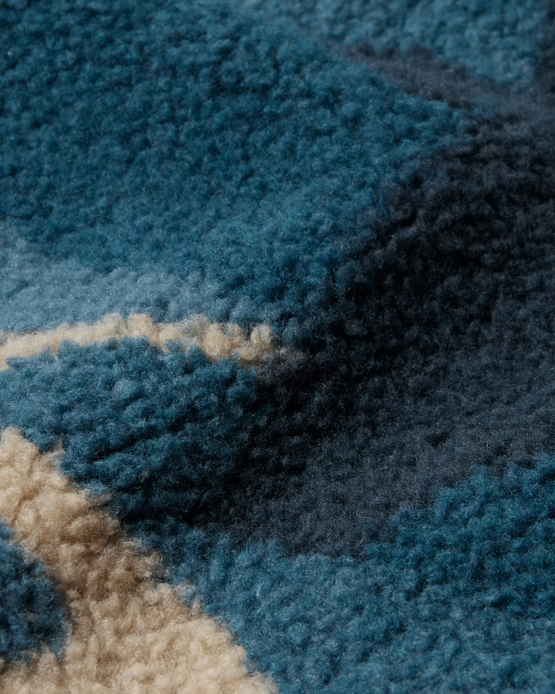 INFINITE BIRD REVERSIBLE VEST - Image 13