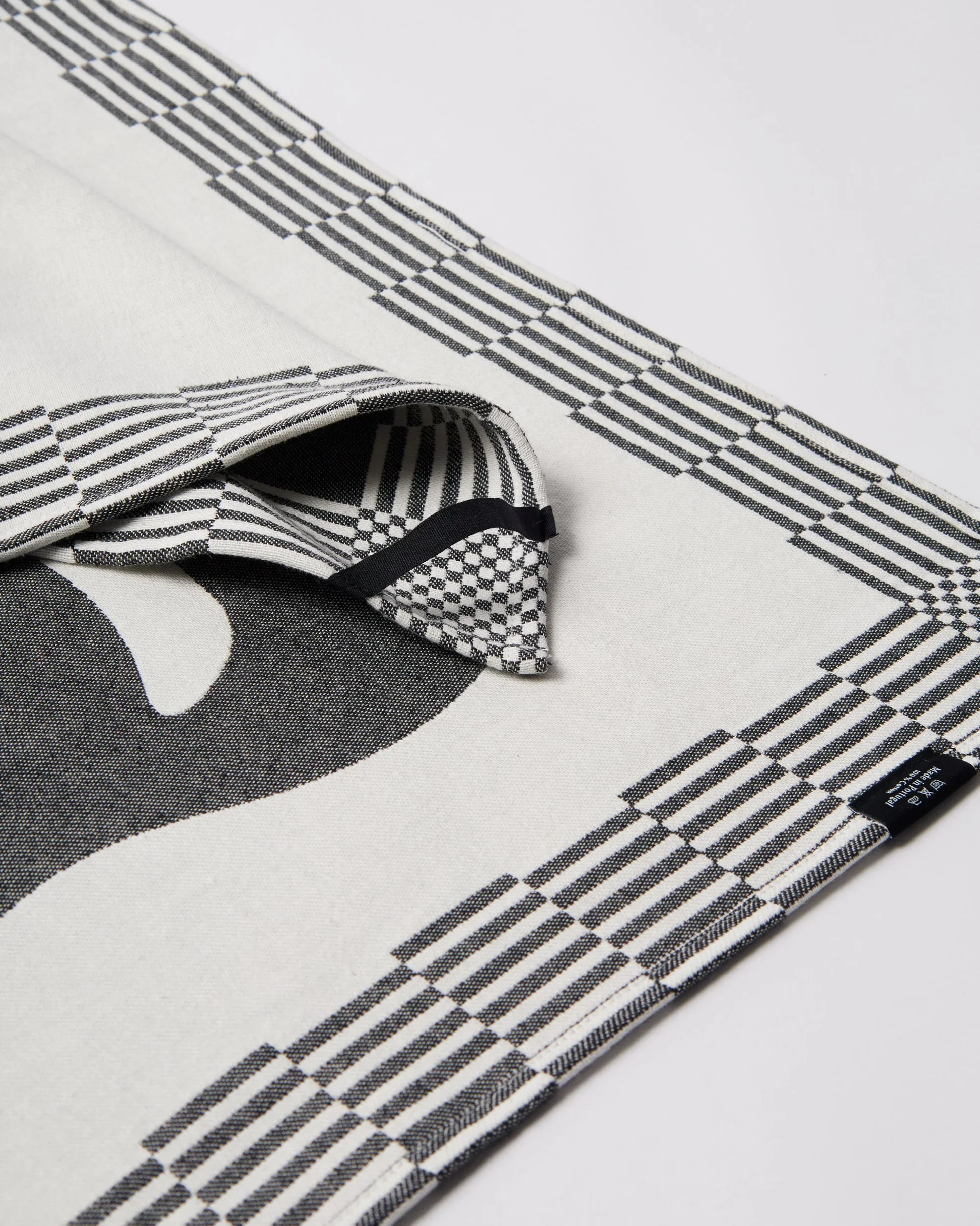 INFINITE KITCHEN BIRD TOWEL SET - BLACK - Image 6