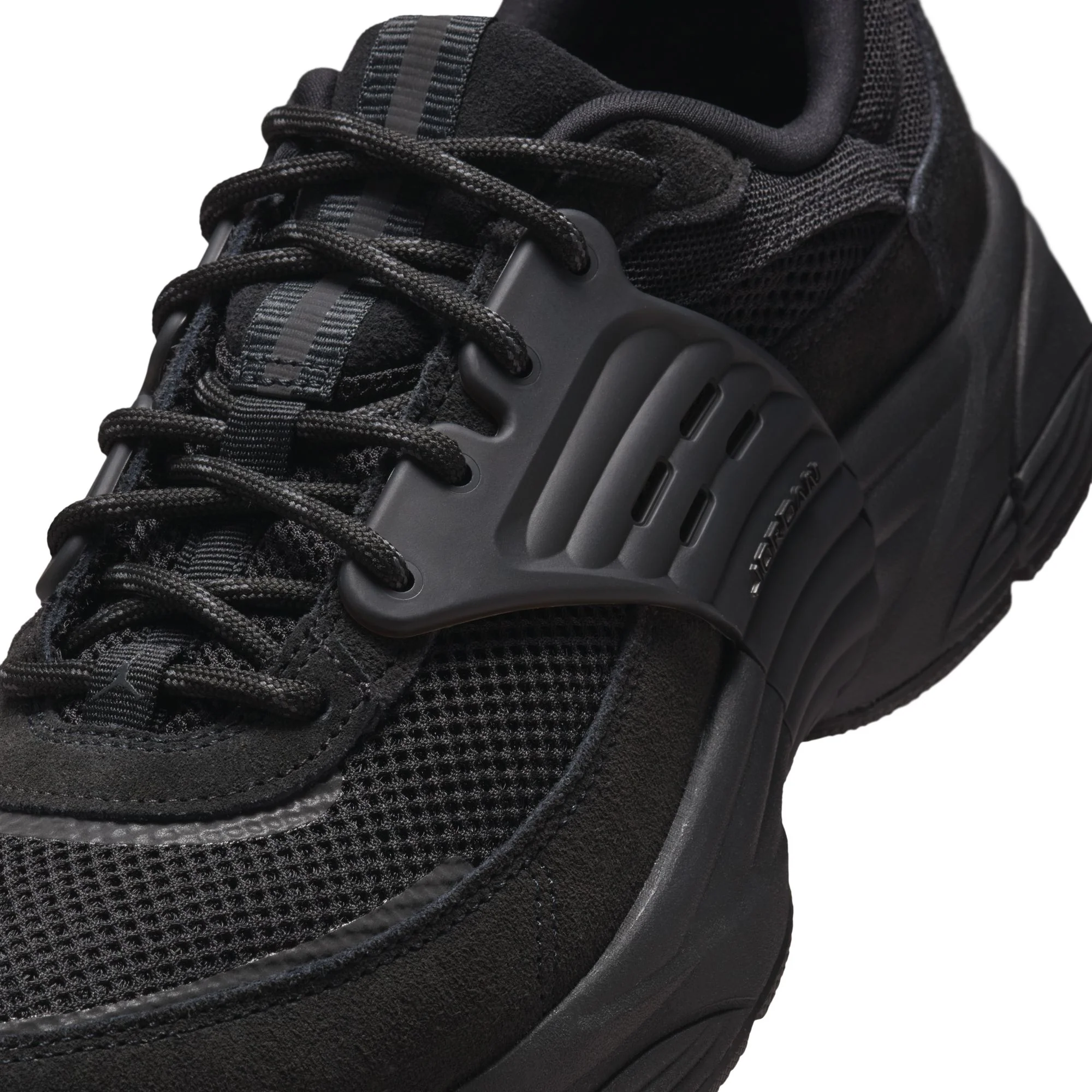 JORDAN TRUNNER - Image 6