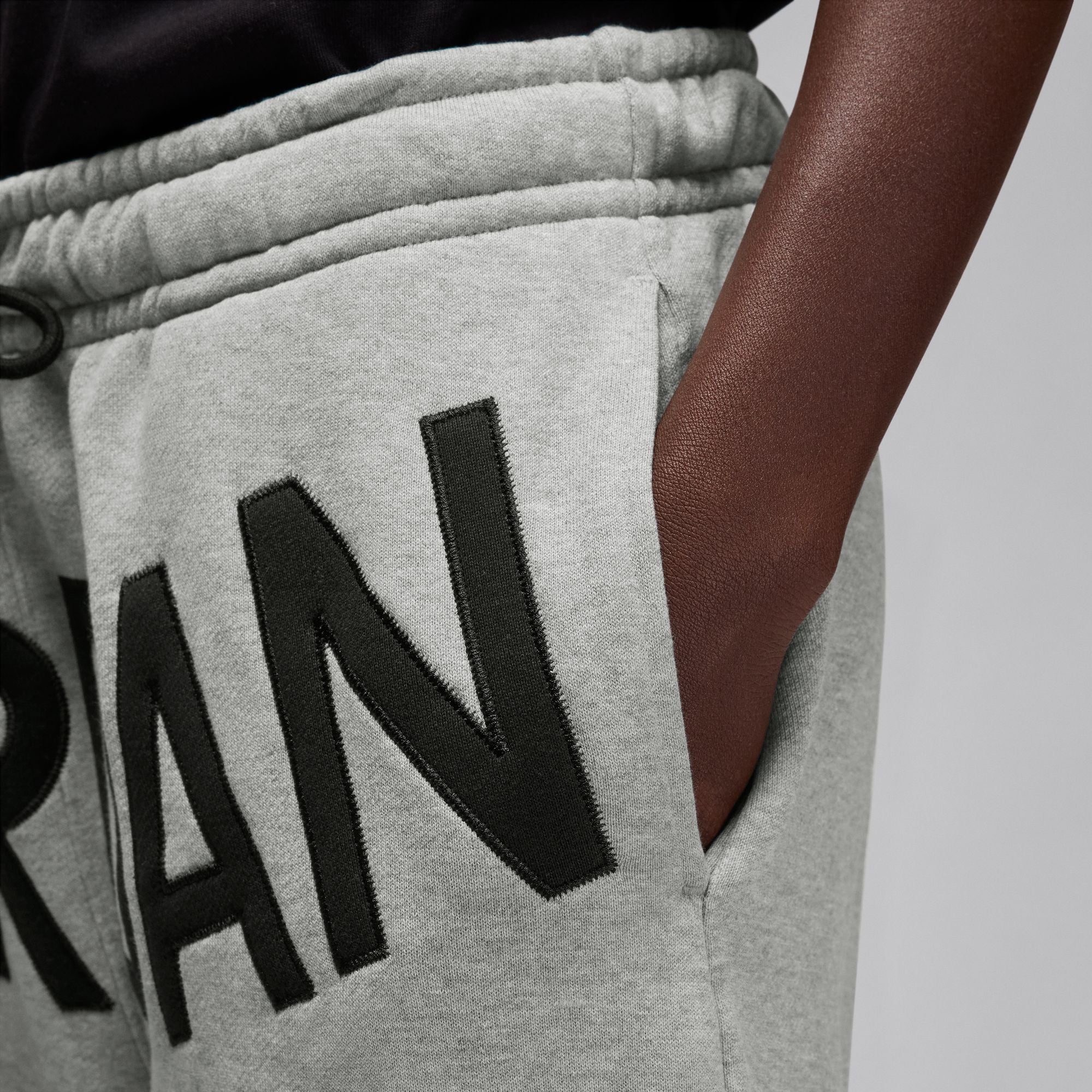 JORDAN X NINA CHANEL ABNEY FLEECE PANTS - Image 3