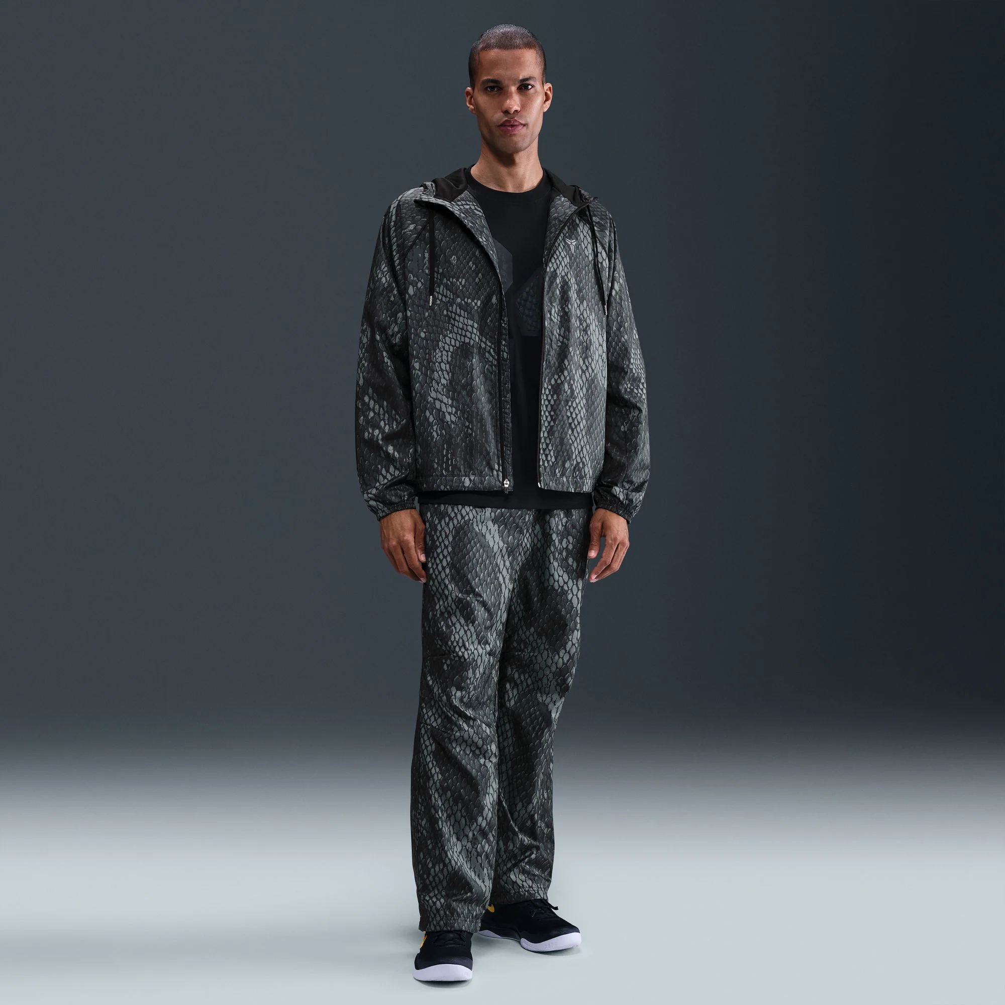 KOBE BRYANT WOVEN JACKET - Image 4