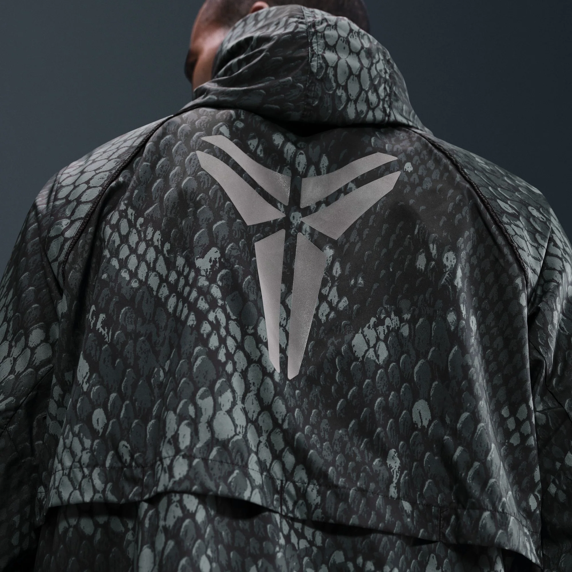 KOBE BRYANT WOVEN JACKET - Image 7