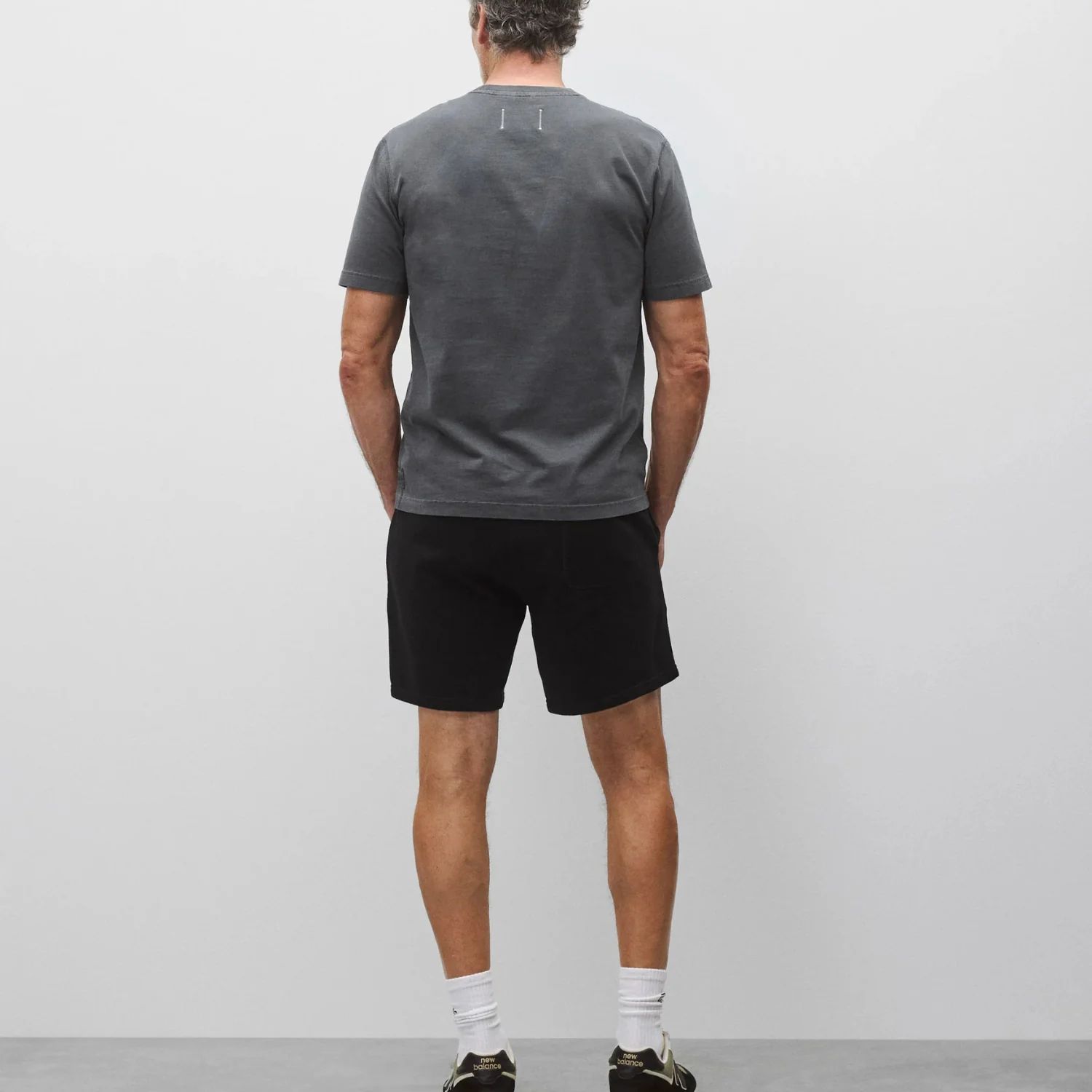 MIDWEIGHT TERRY STANDARD SWEATSHORT 7" - Image 5
