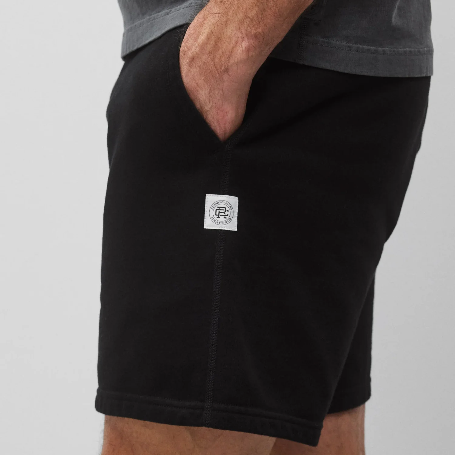 MIDWEIGHT TERRY STANDARD SWEATSHORT 7" - Image 6