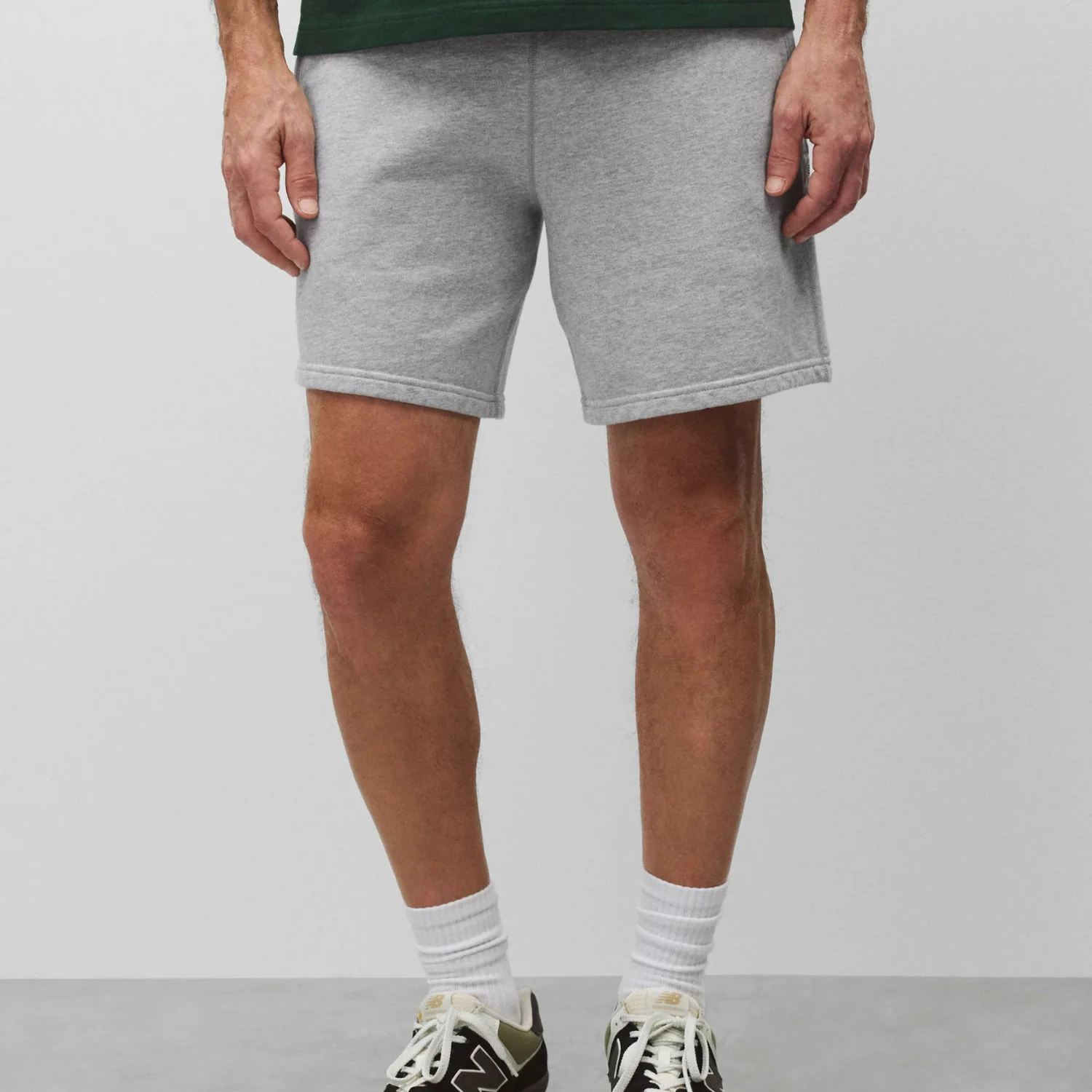 MIDWEIGHT TERRY STANDARD SWEATSHORT 7" - Image 3