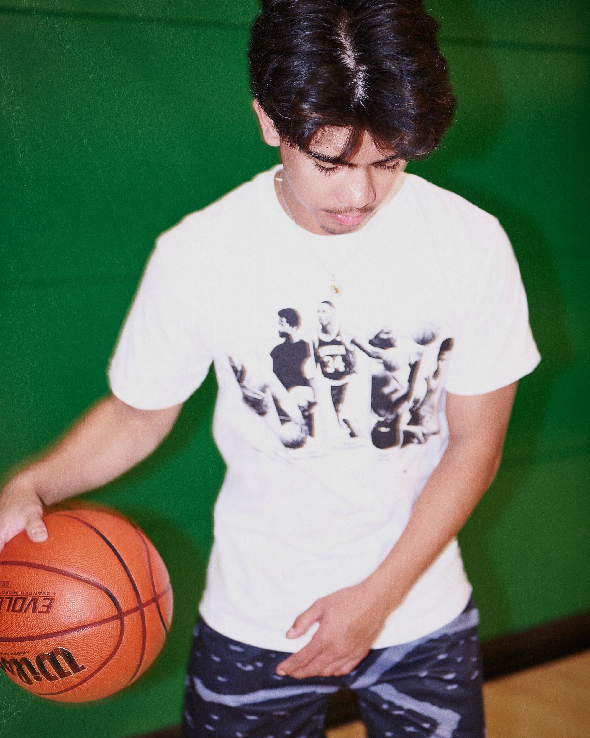 MO X DOUBLE DRIBBLE TOP 5 DEAD OR ALIVE TEE - Image 8