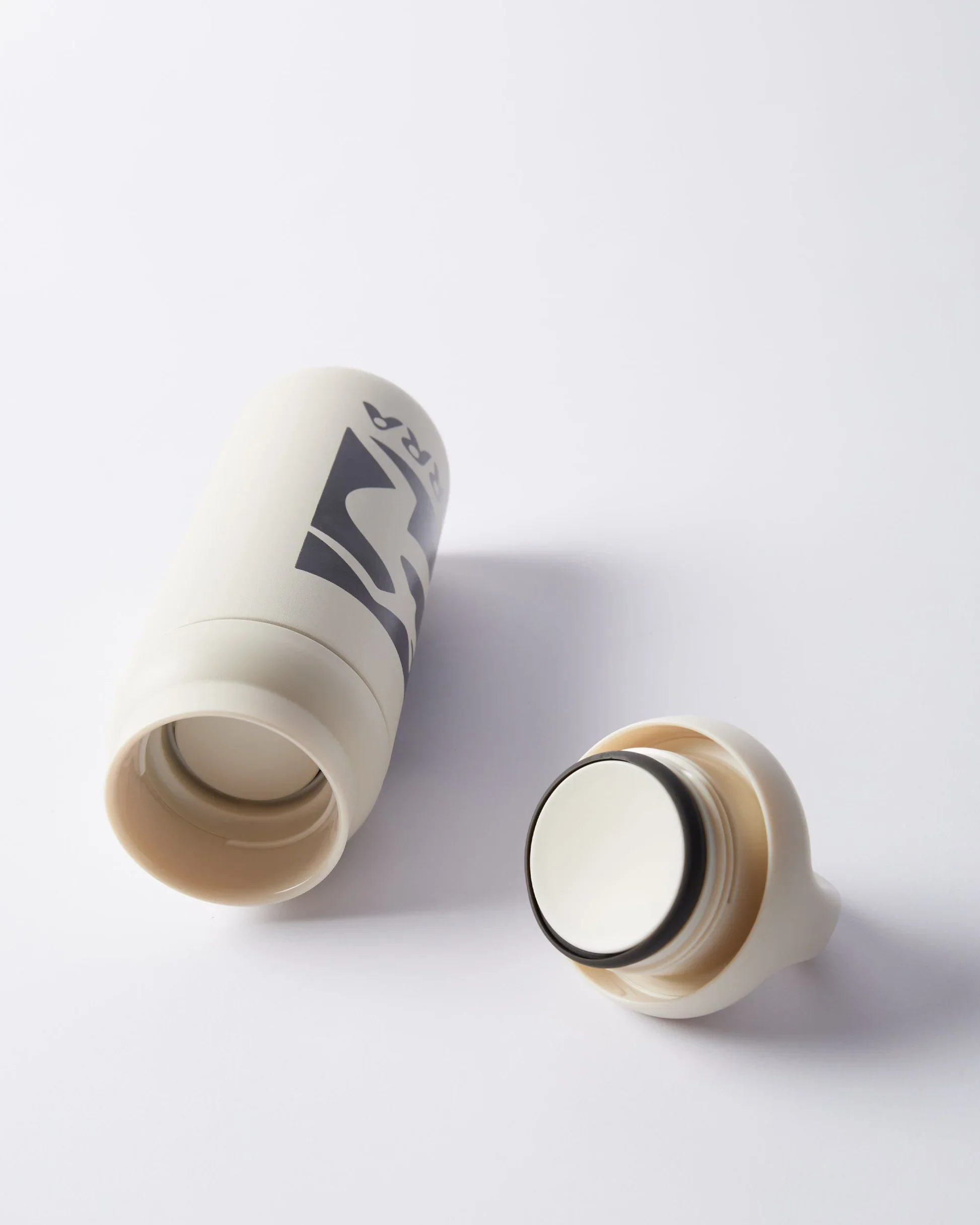 NEUROTIC FLAG KINTO TUMBLER - OFF WHITE - Image 4