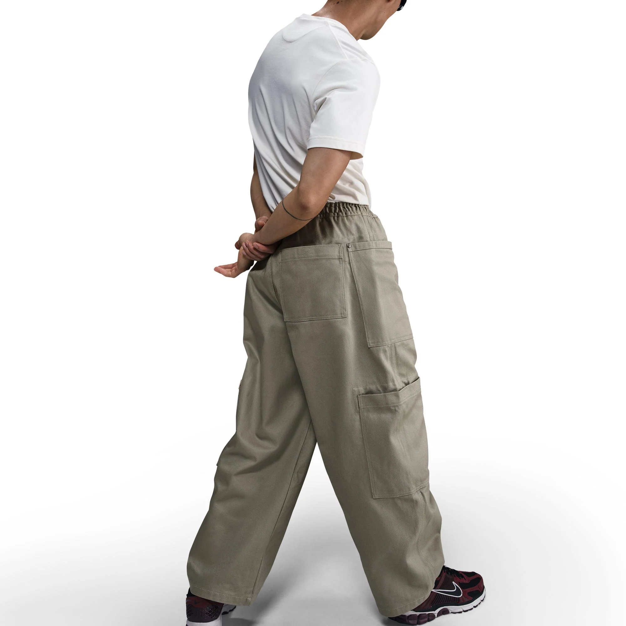 NIKE LIFE UTILITY PANTS - Image 4