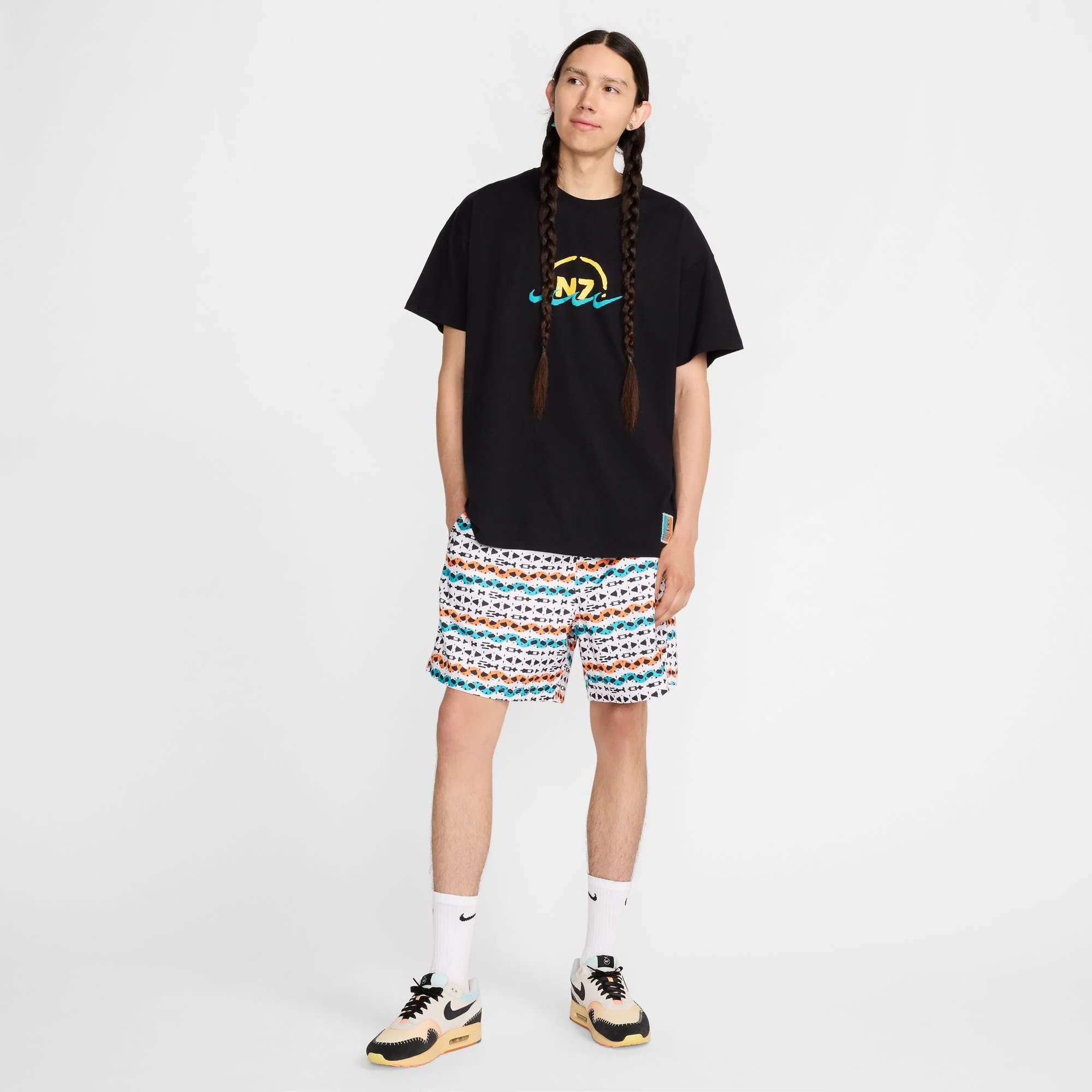 NK CLUB FLOW SHORT N7 - Image 2