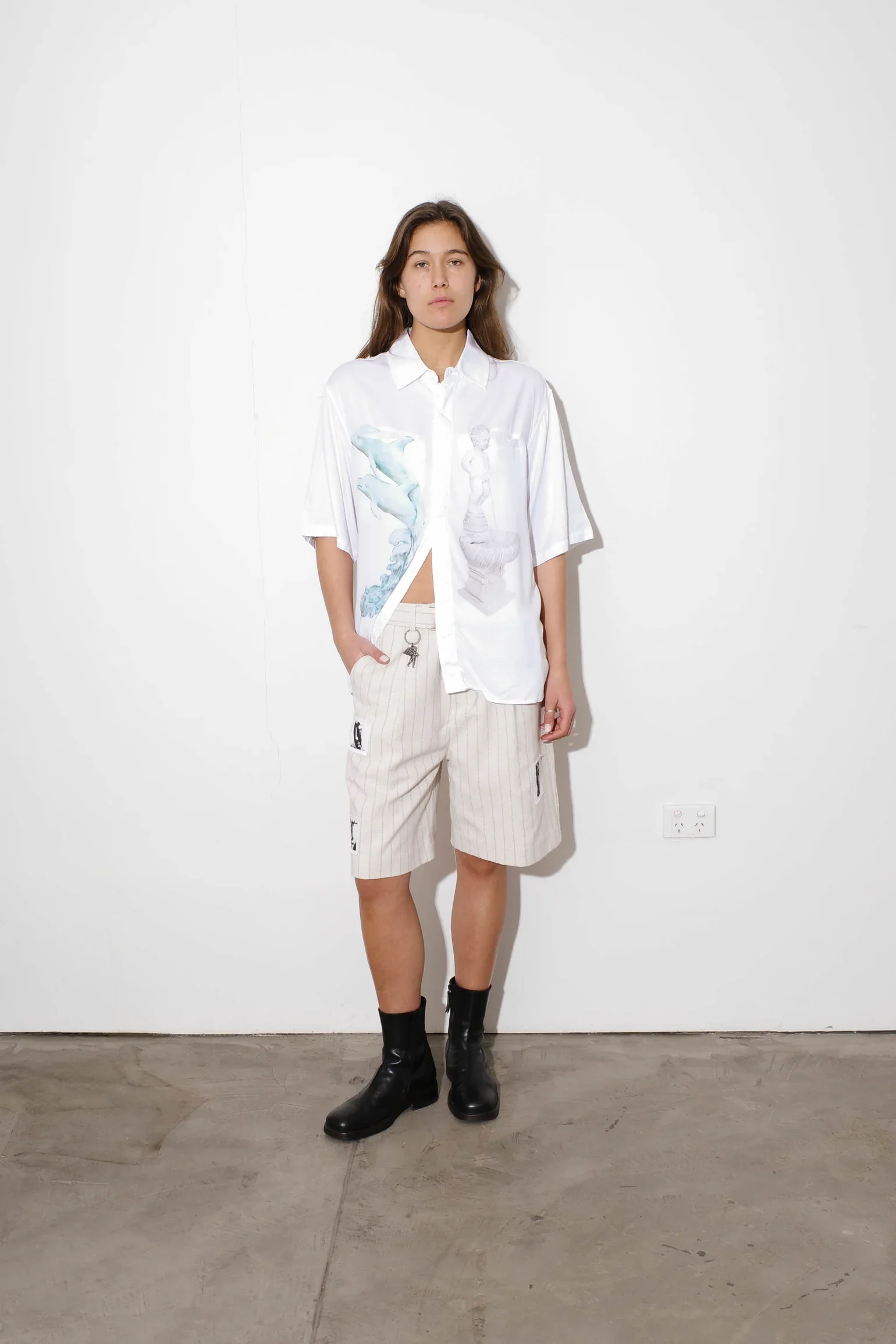 ORNAMENTS BUTTON UP - Image 2