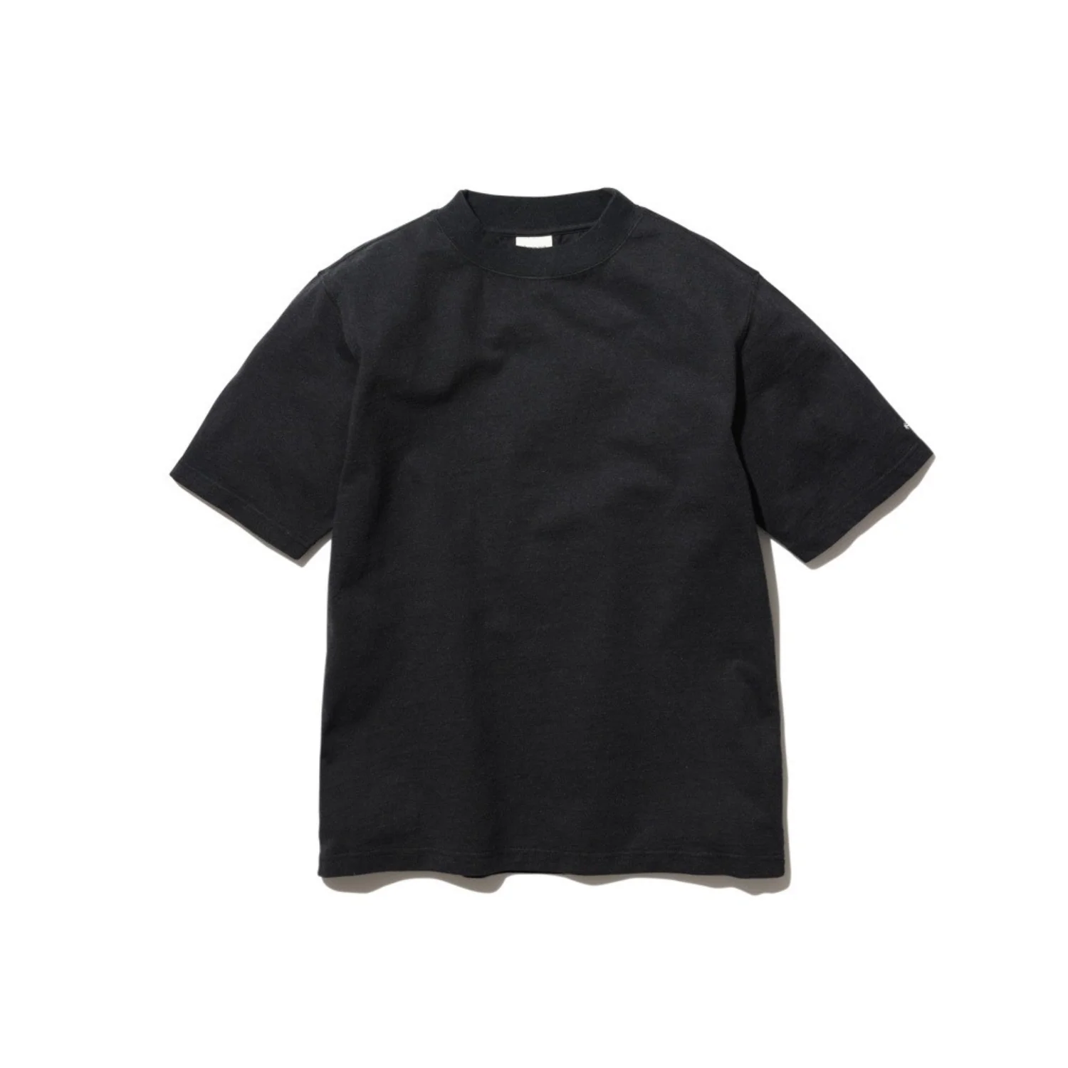 RECYCLED COTTON MOCKNECK T-SHIRT