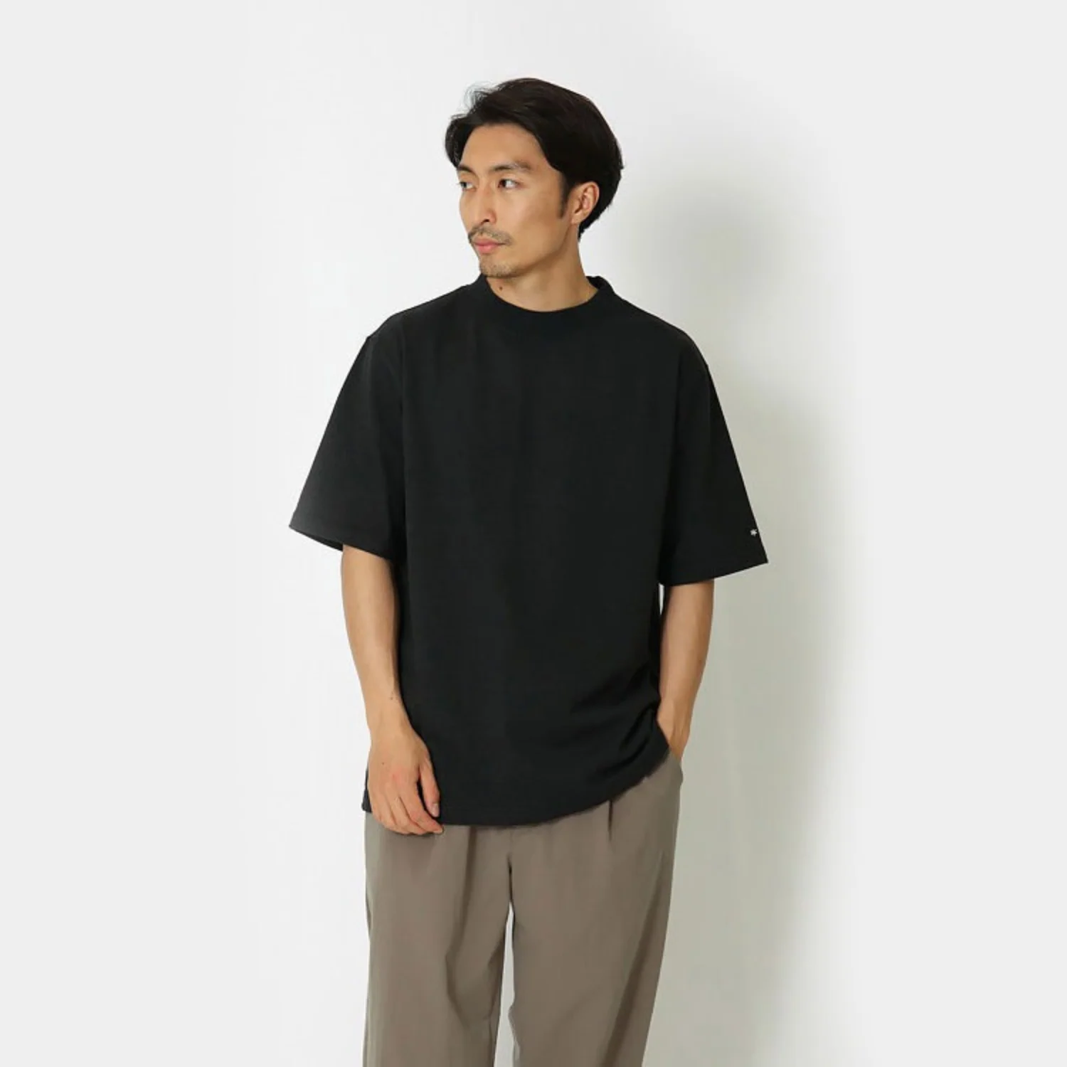 RECYCLED COTTON MOCKNECK T-SHIRT - Image 3