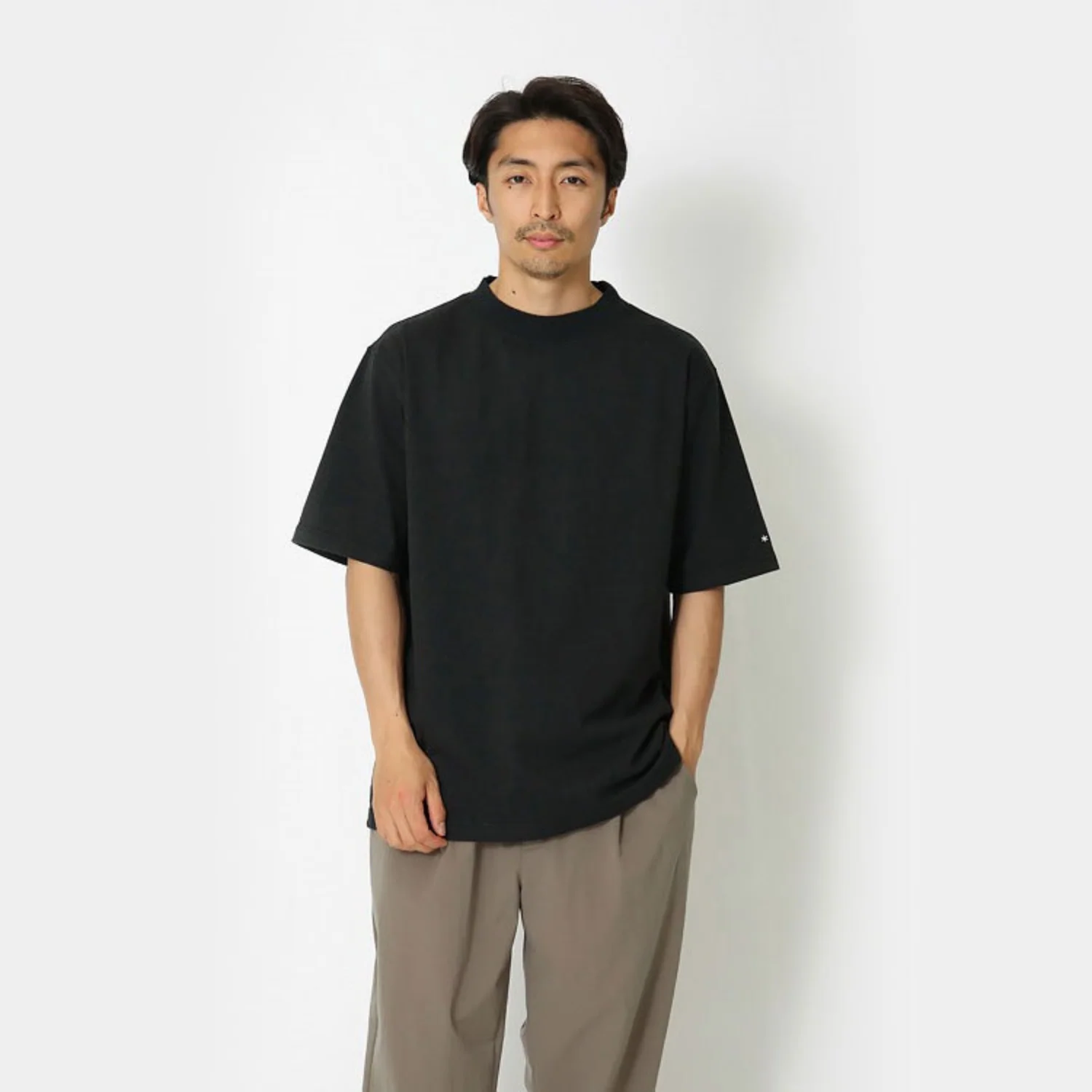 RECYCLED COTTON MOCKNECK T-SHIRT - Image 4