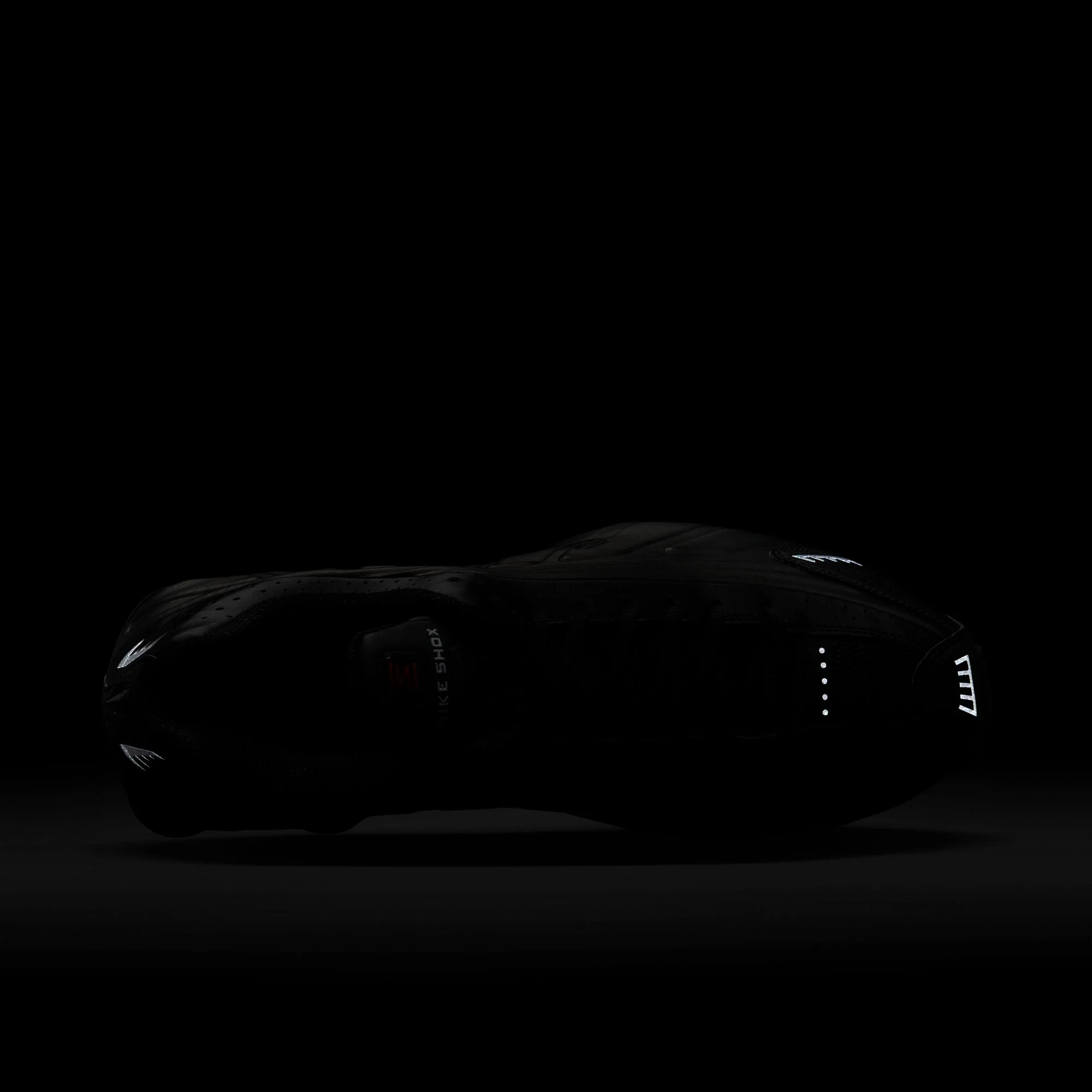 SHOX R4 - Image 12