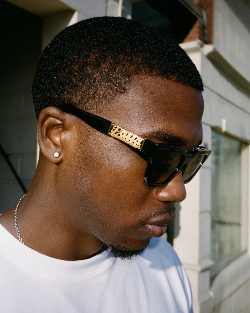 STAMP SUNGLASSES - BLACK - Image 2