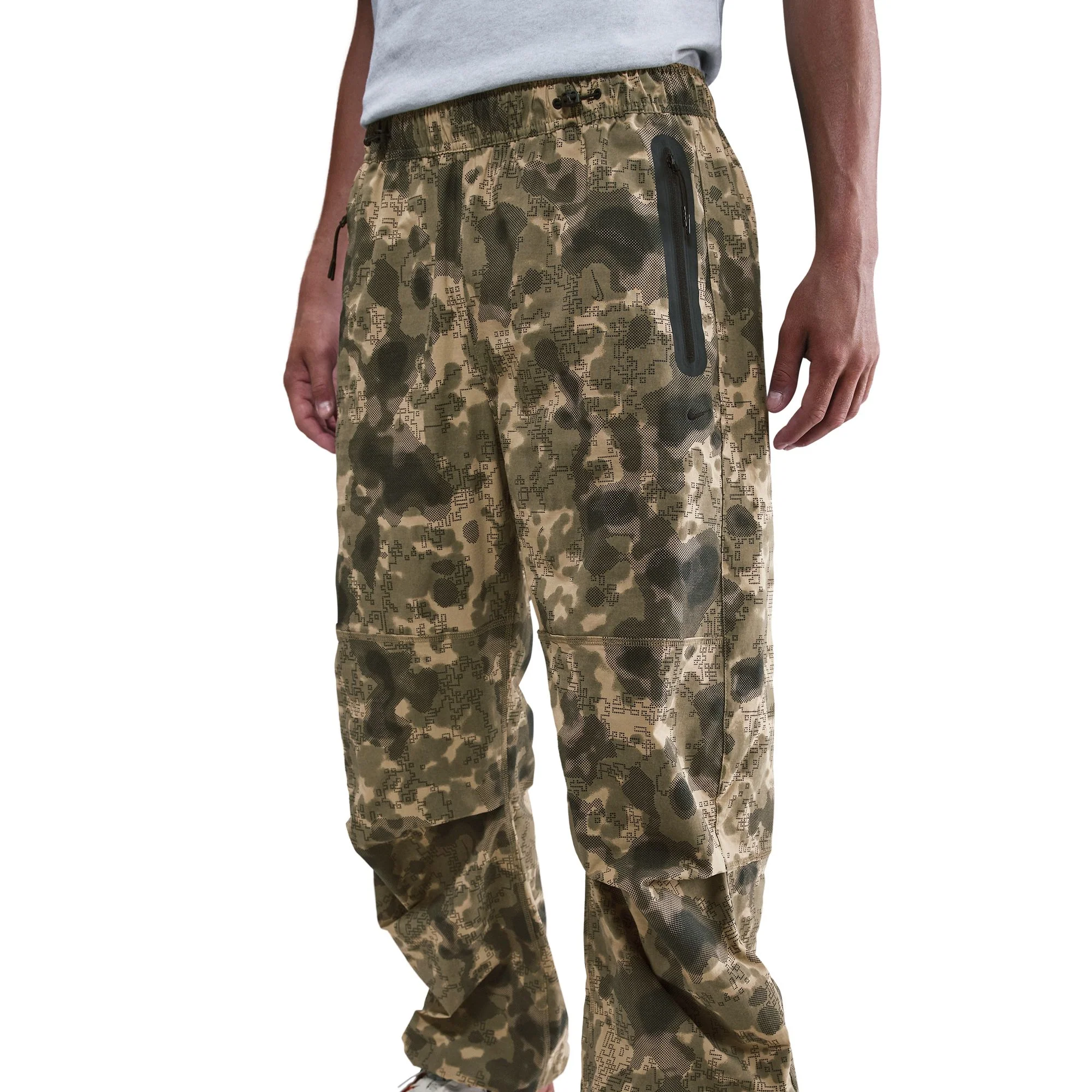 TECH FLEECE DRI-FIT WOVEN CAMO LOOSE-FIT PANTS