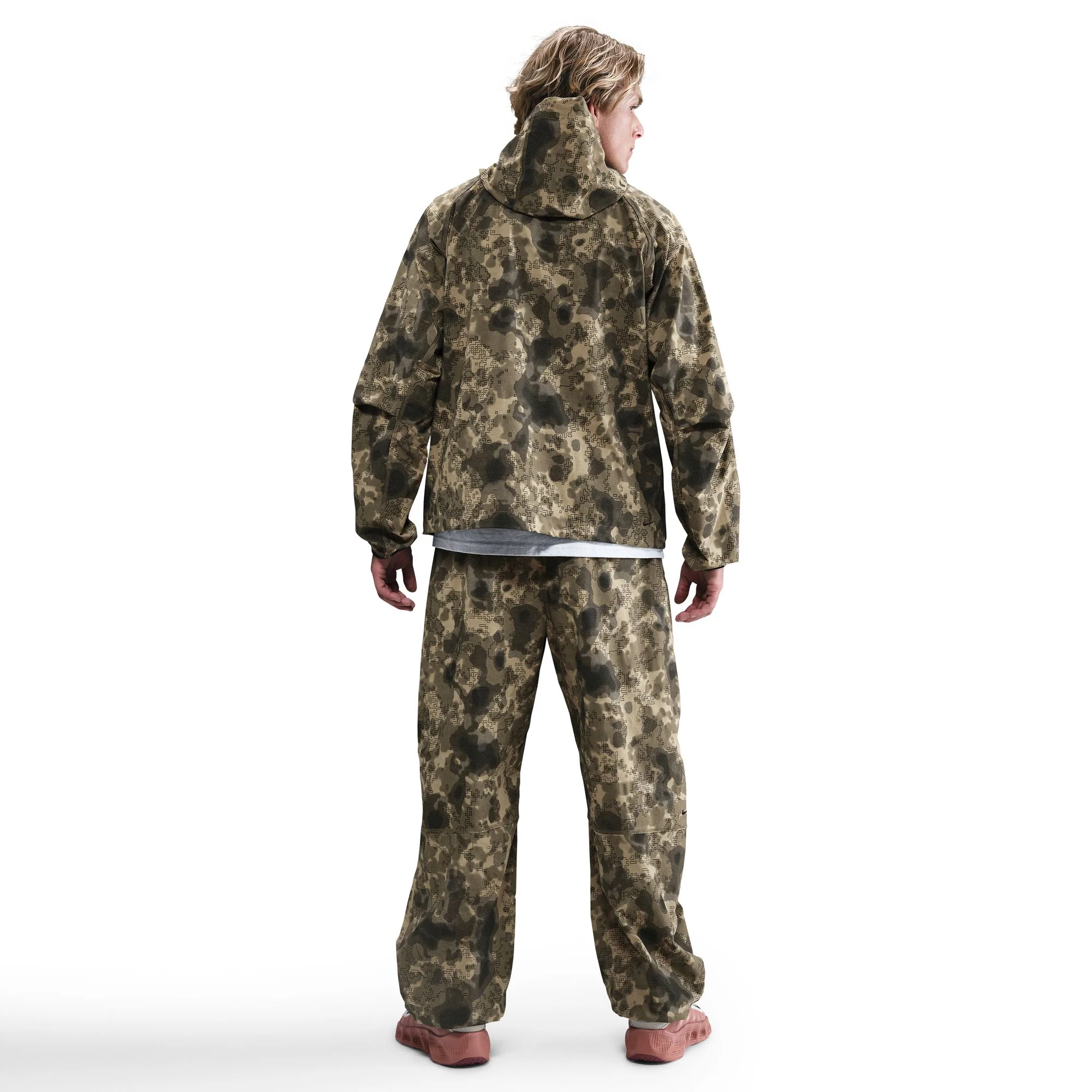 TECH FLEECE DRI-FIT WOVEN CAMO LOOSE-FIT PANTS - Image 4