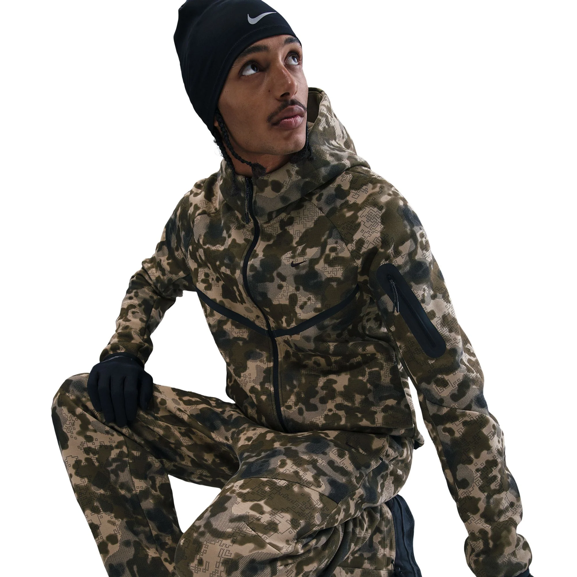 TECH FLEECE OPEN HEM CAMO PANTS - Image 3