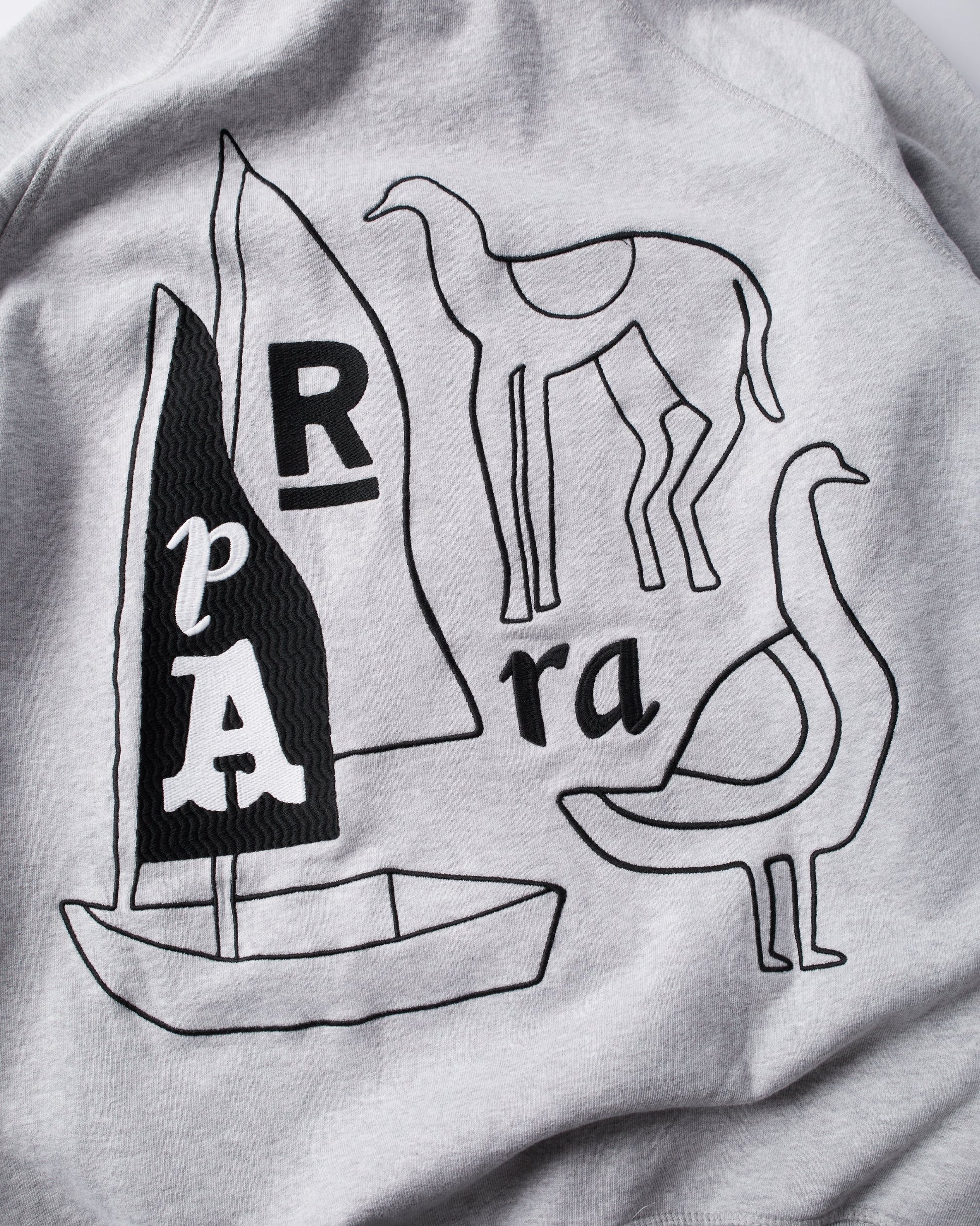 THE RIDDLE HOODED SWEATSHIRT - Image 3
