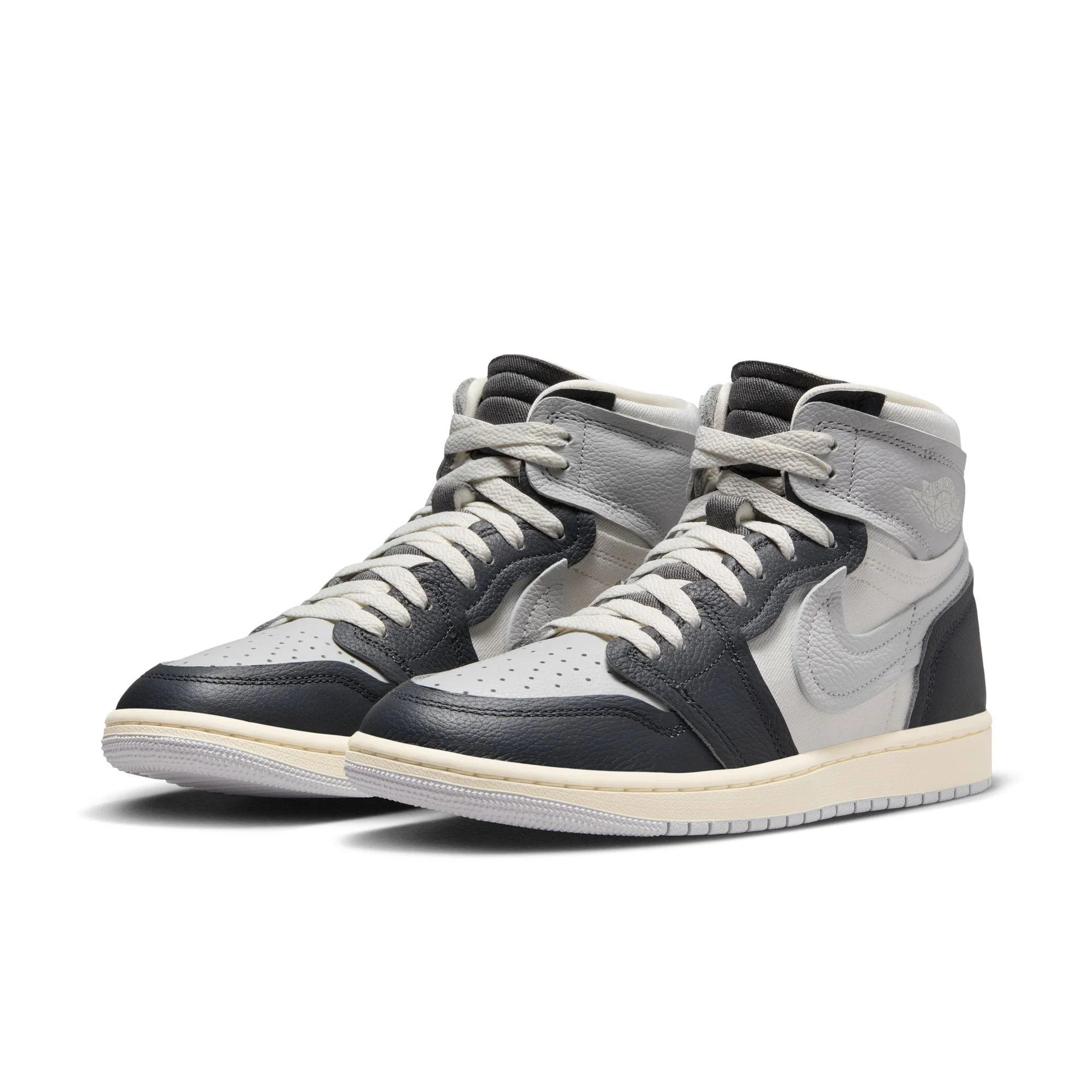 W AIR JORDAN 1 HIGH METHOD OF MAKE - Image 3
