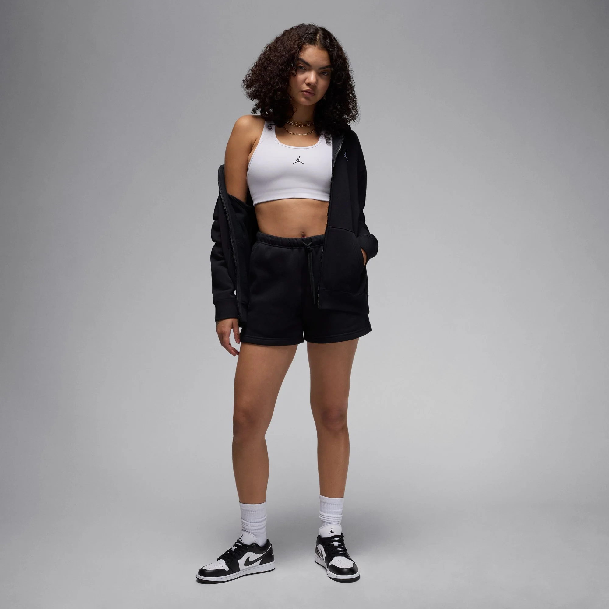 W AIR JORDAN 1 LOW - Image 2