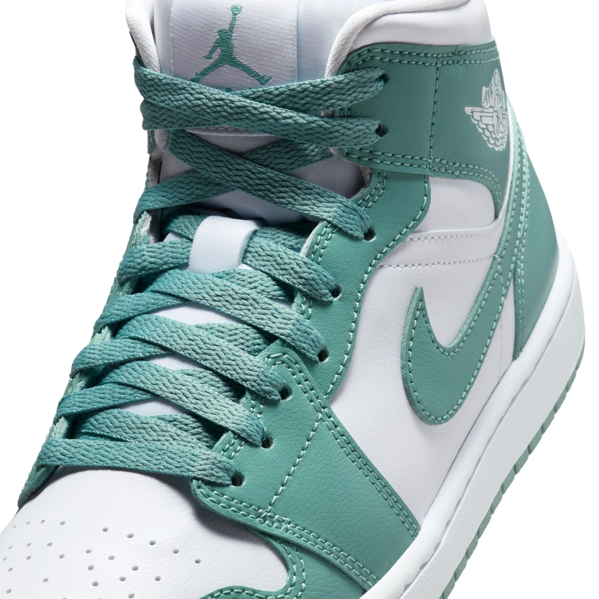 W AIR JORDAN 1 MID - Image 6