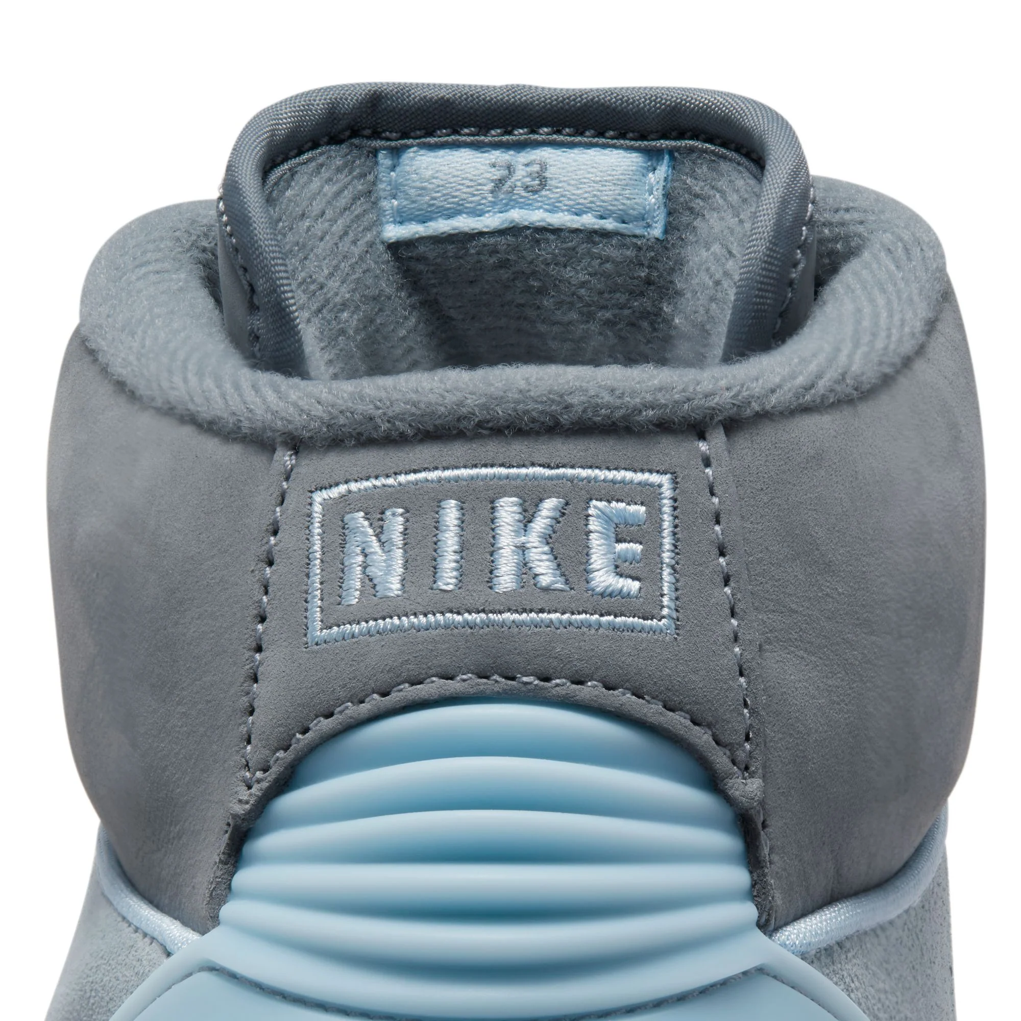 W AIR JORDAN 2 RETRO - Image 8
