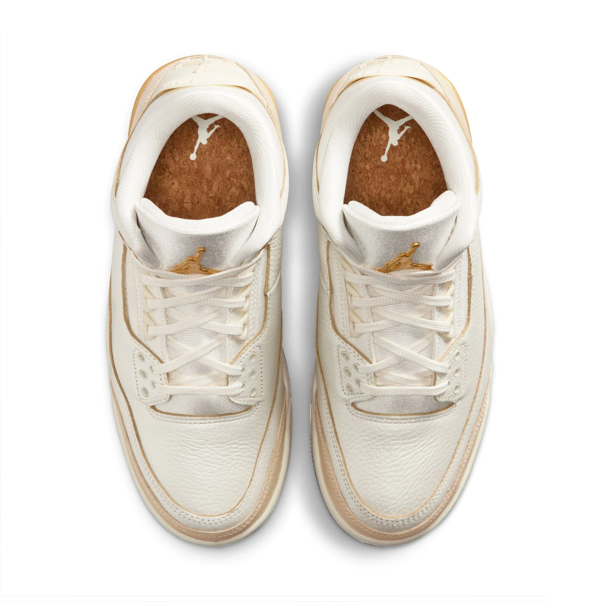 W AIR JORDAN 3 RETRO "SAIL AND PALE IVORY" - Image 4