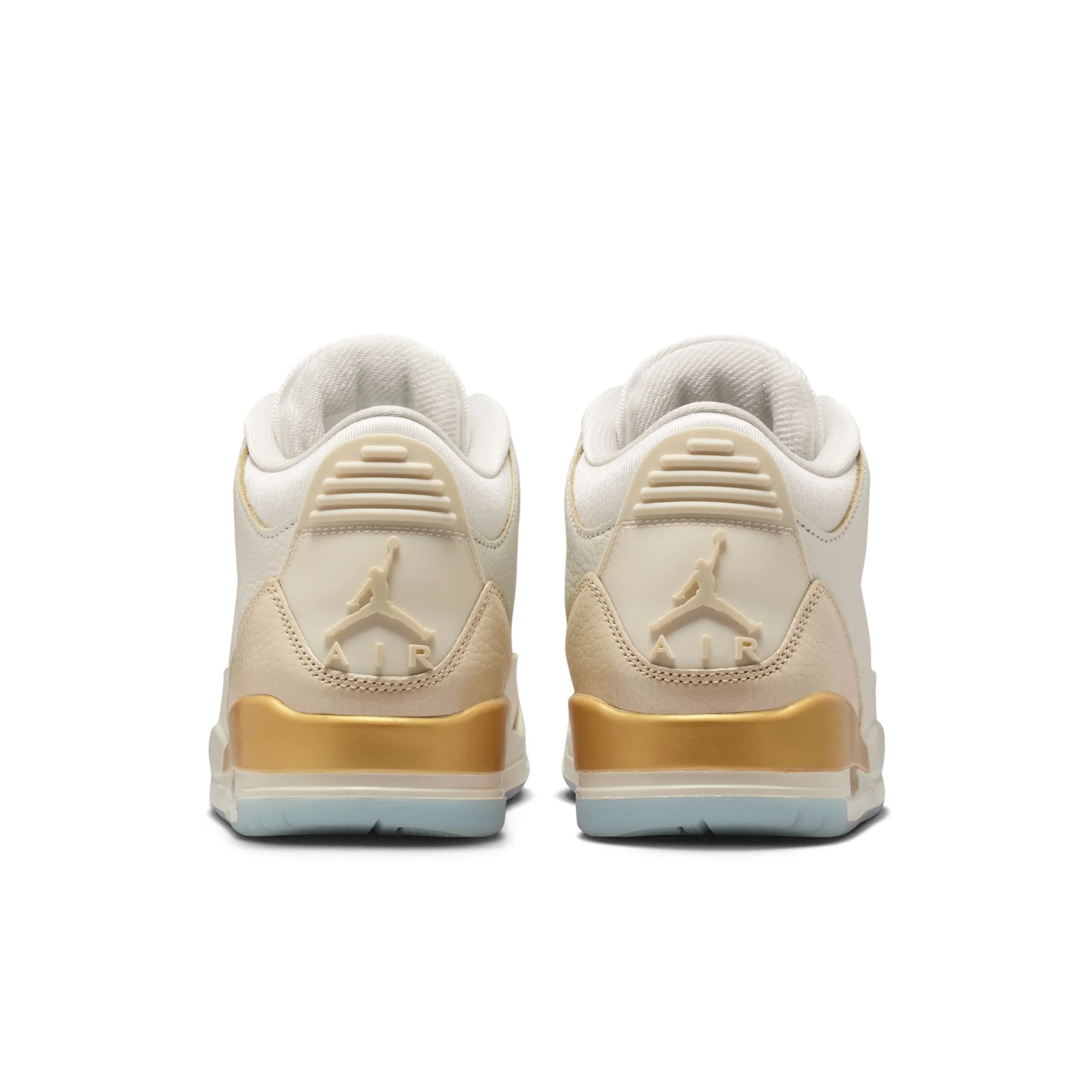 W AIR JORDAN 3 RETRO "SAIL AND PALE IVORY" - Image 7