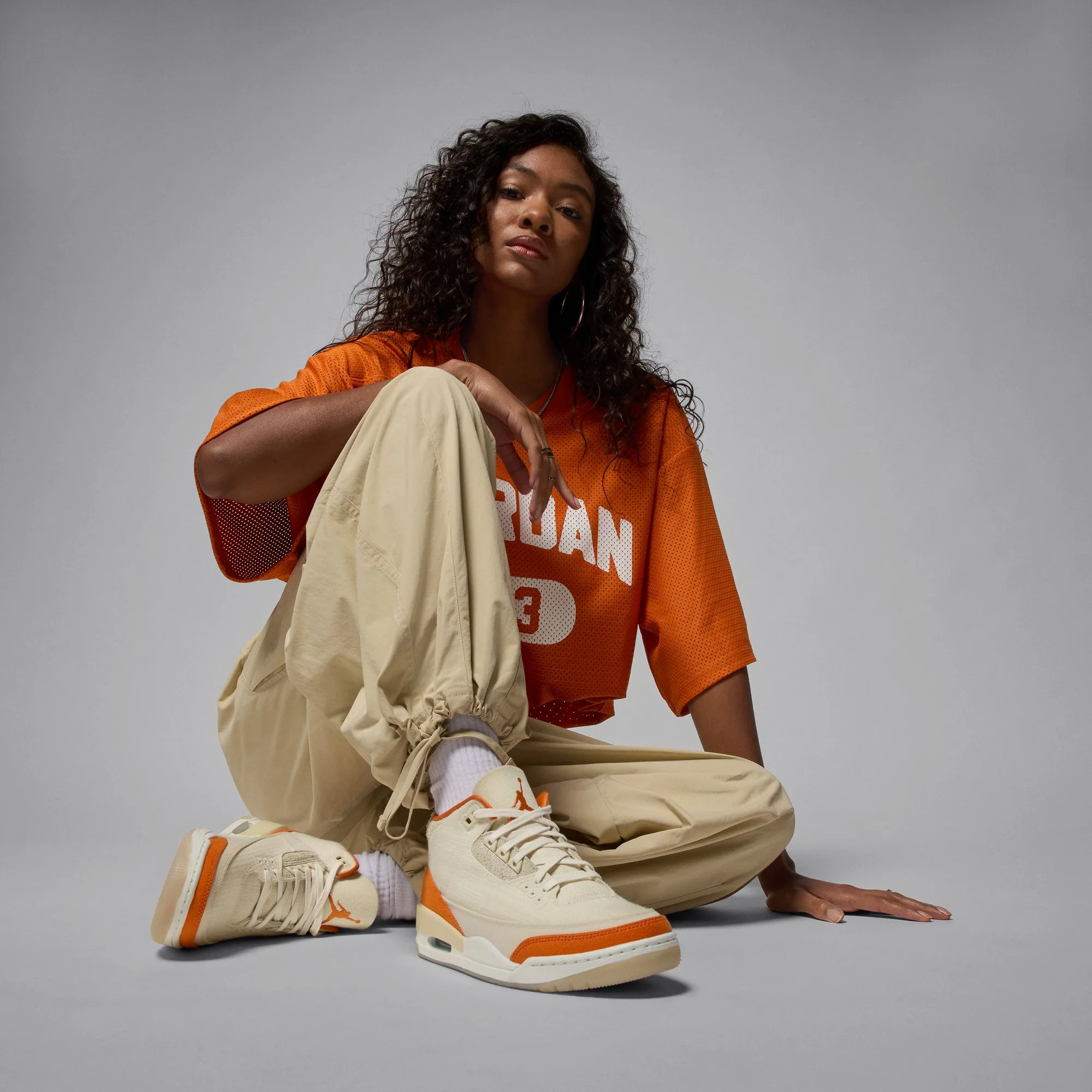 W AIR JORDAN 3 RETRO "STARFISH" - Image 2