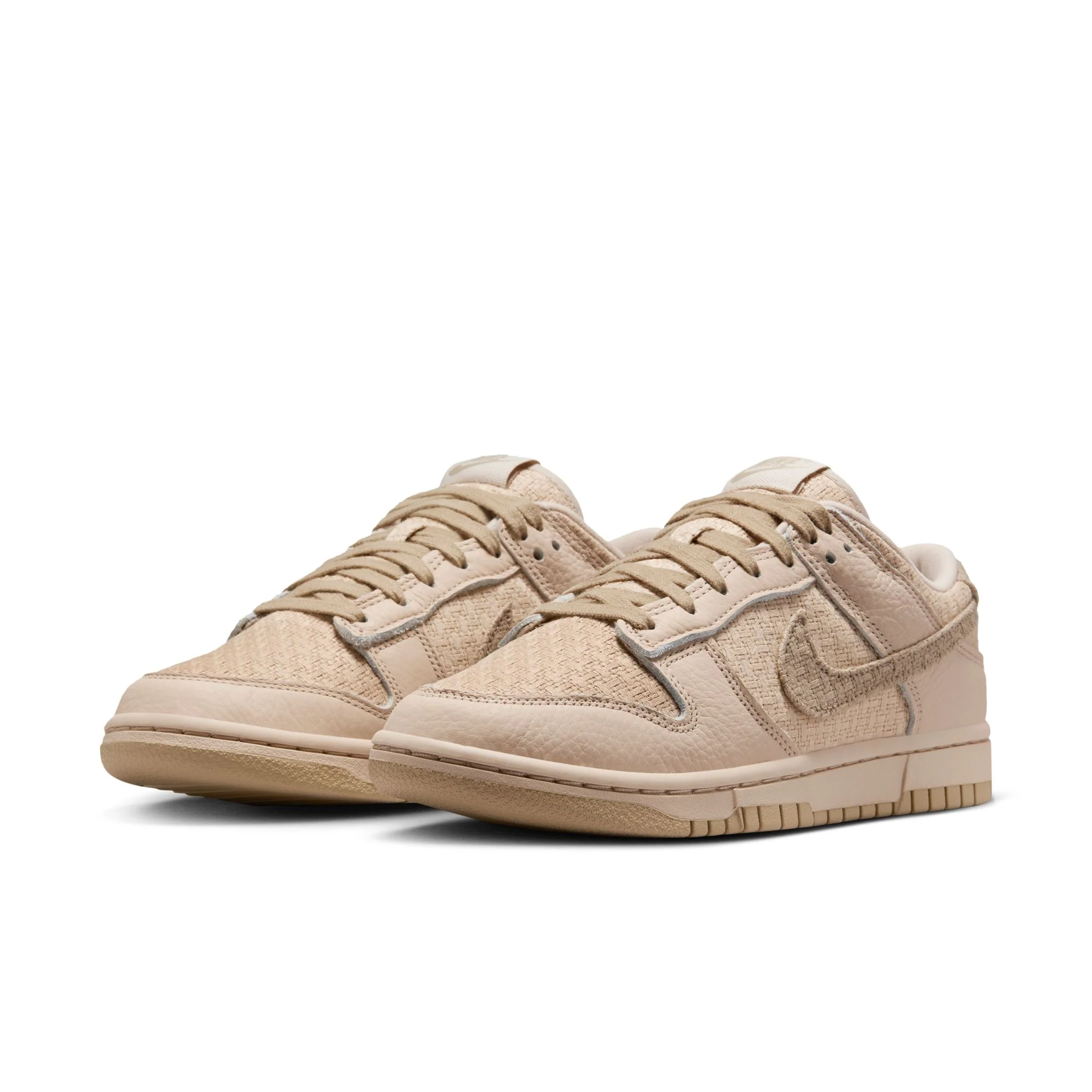 W DUNK LOW - Image 3