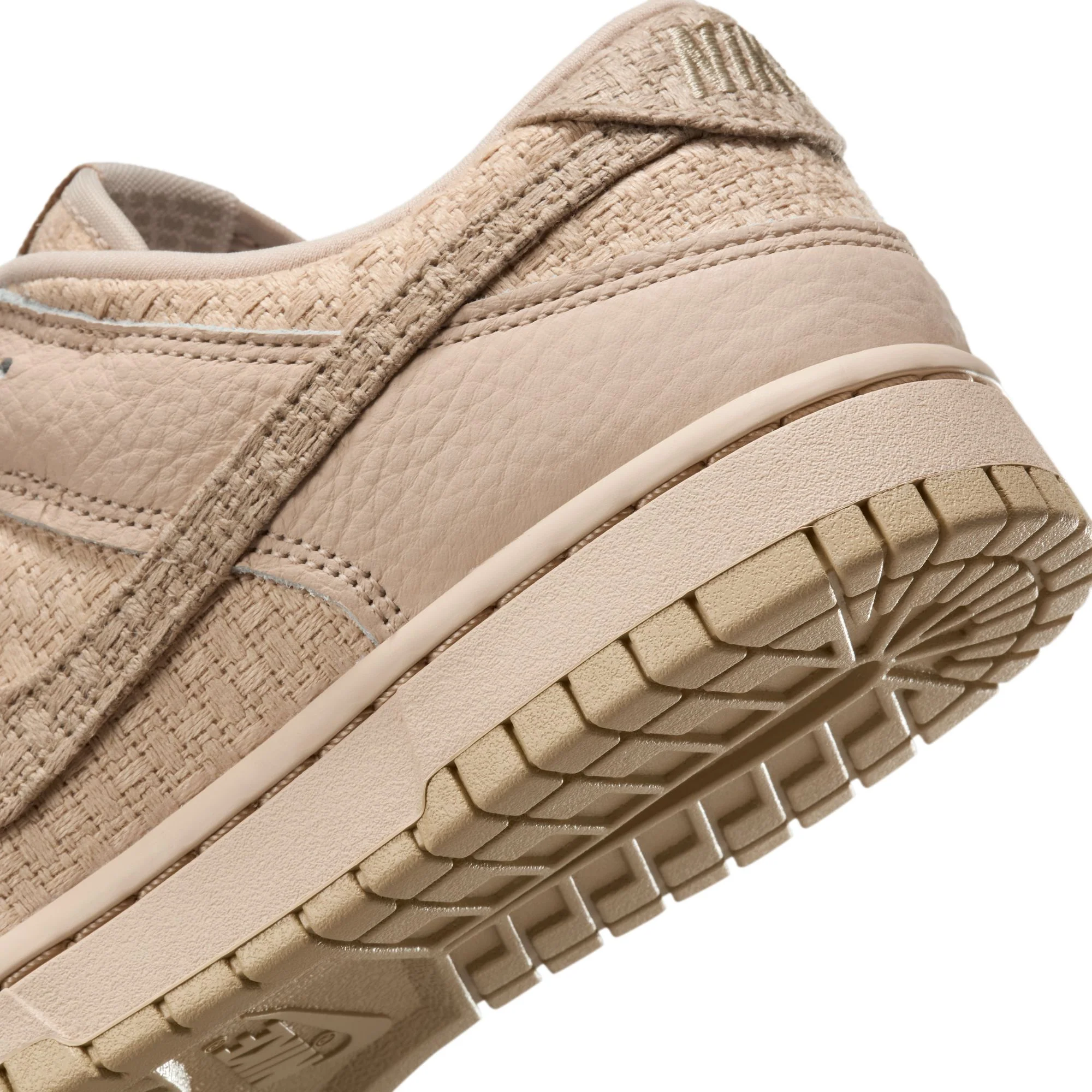 W DUNK LOW - Image 6