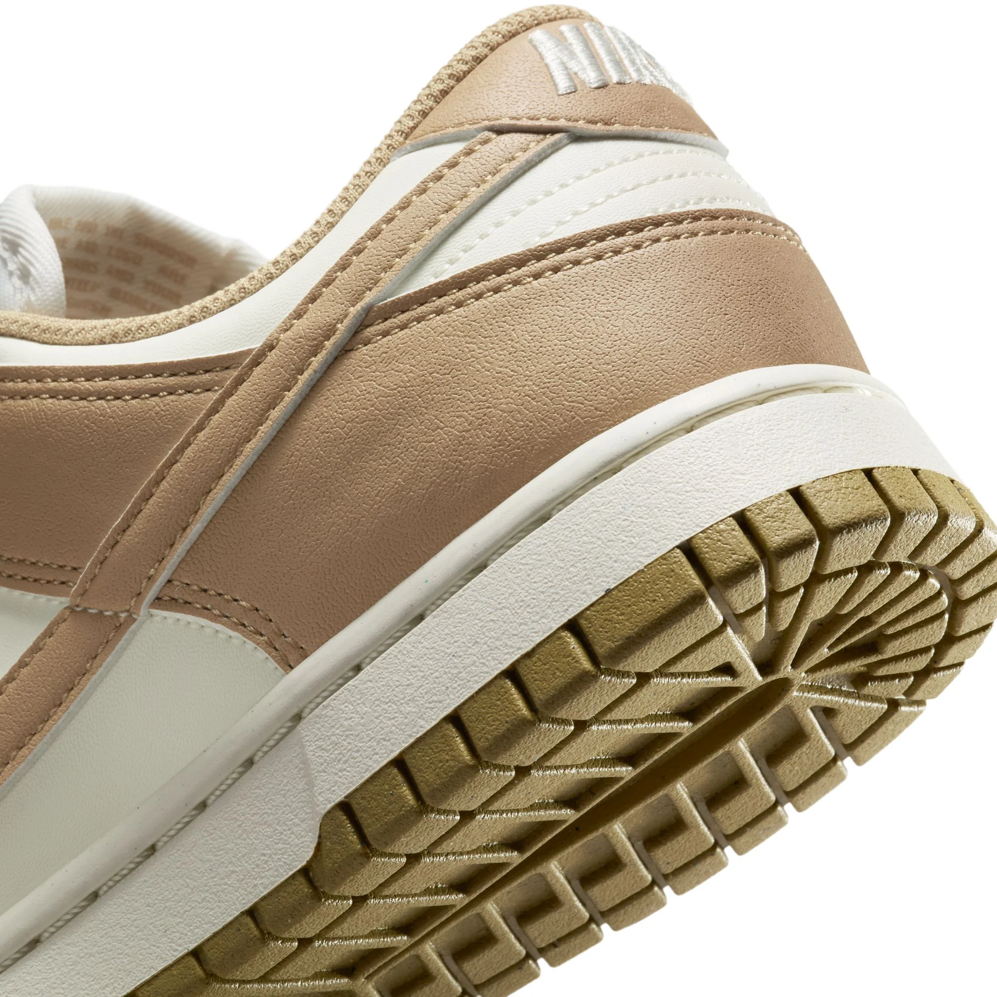 W DUNK LOW NEXT NATURE - Image 6