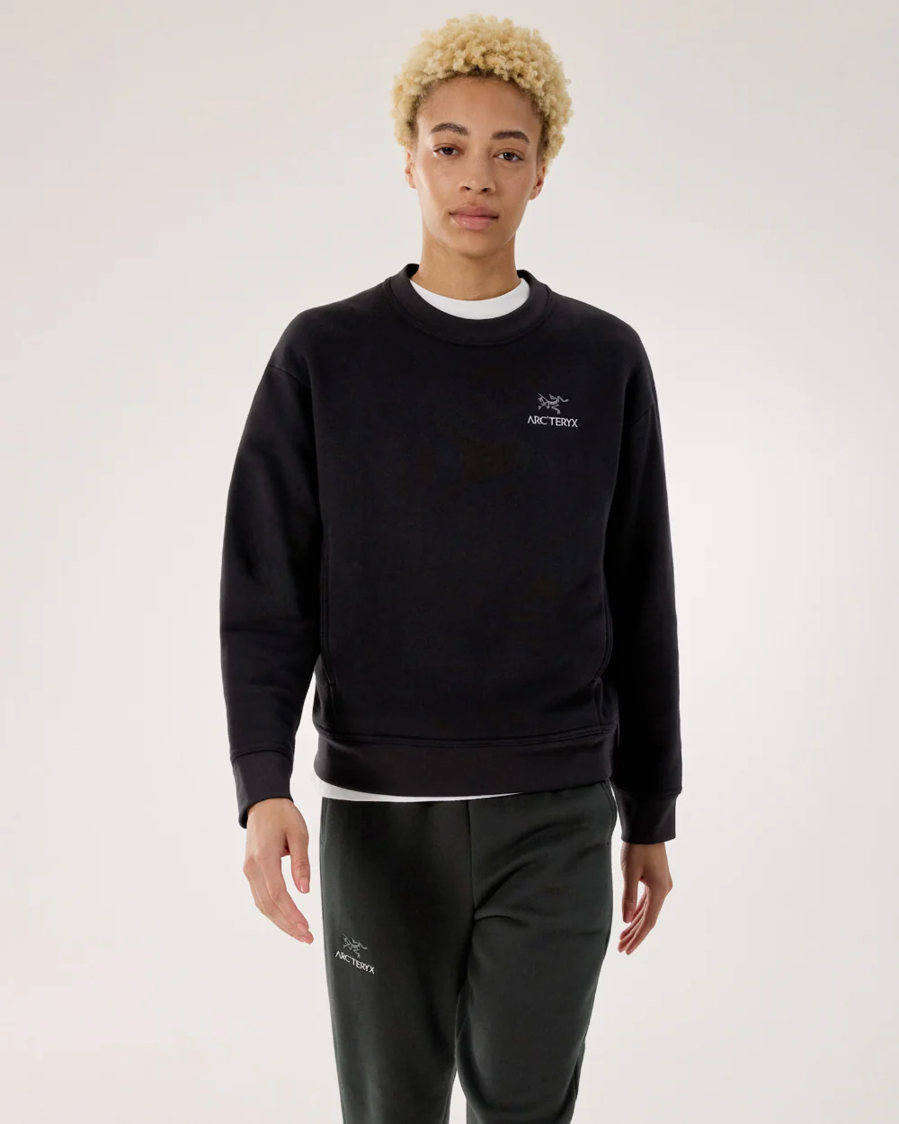 W EMBLEM FLEECE CREW - Image 2