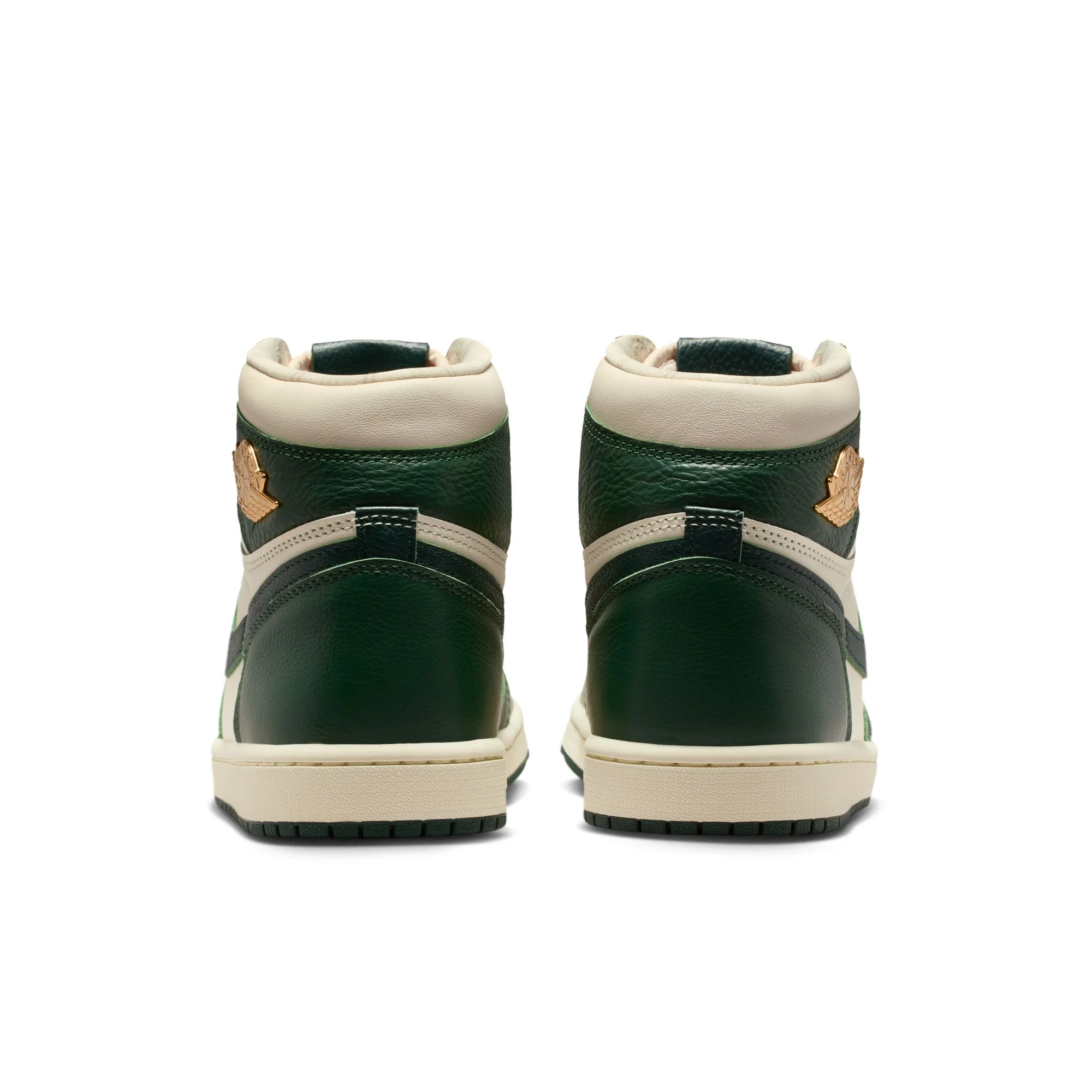 W JORDAN 1 RETRO HIGH OG - Image 8
