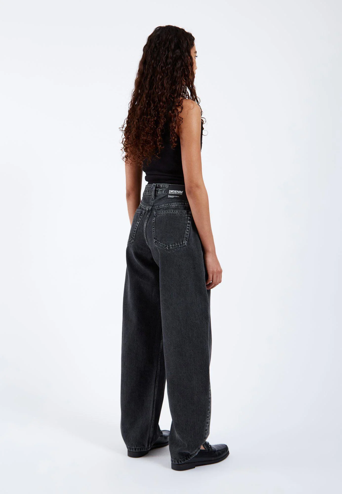 W NANCI JEAN - Image 3