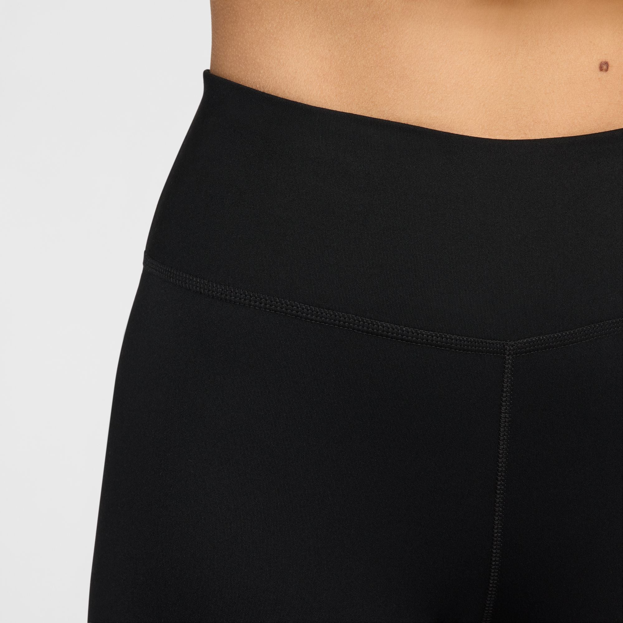 W NK ONE LEGGING MR TGT - Image 7
