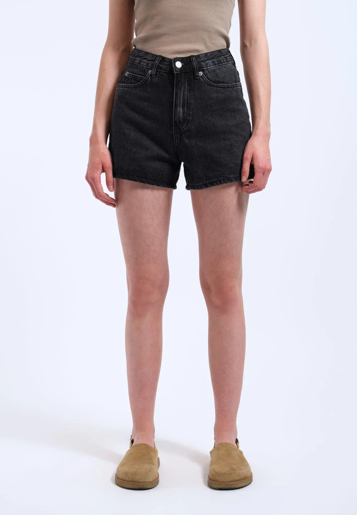 W NORA SHORTS - Image 5