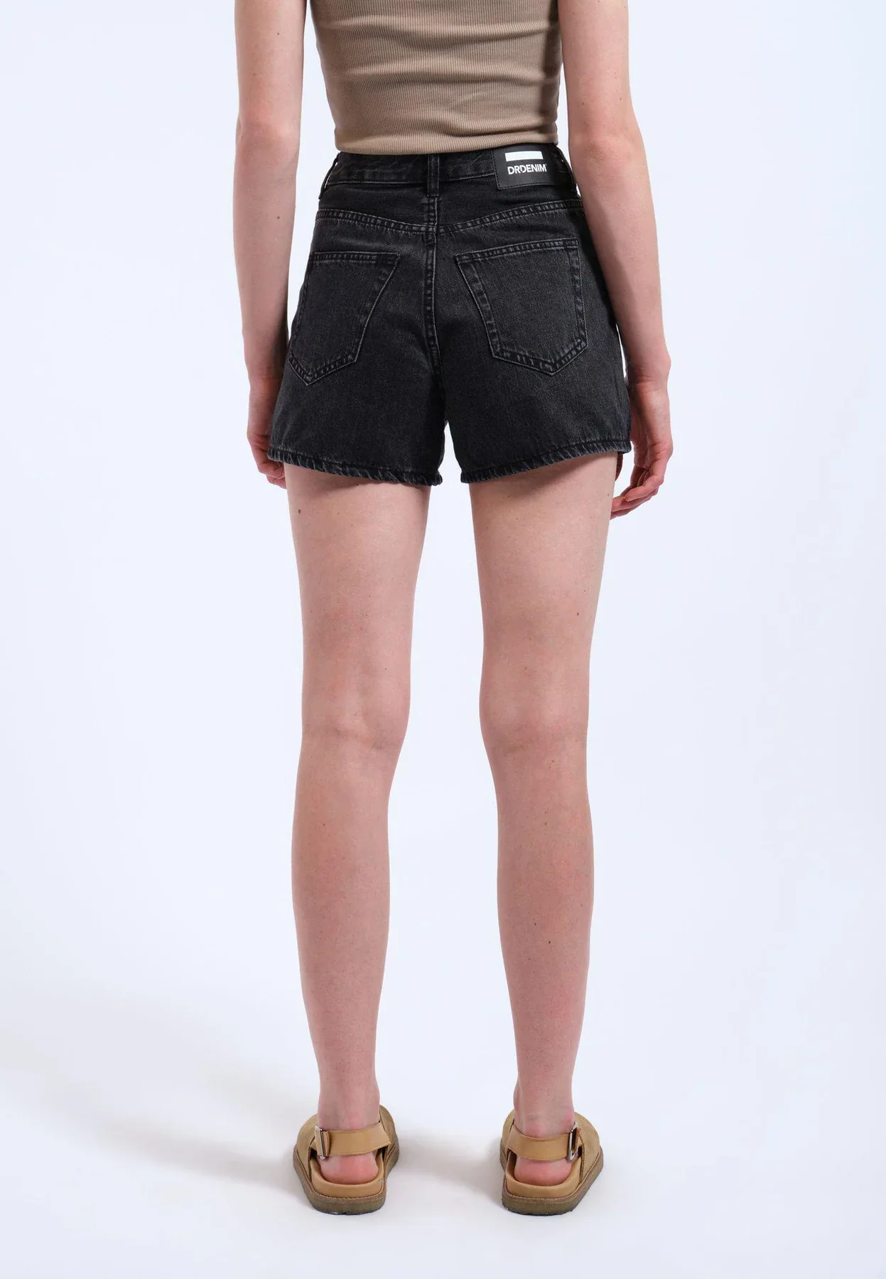 W NORA SHORTS - Image 7